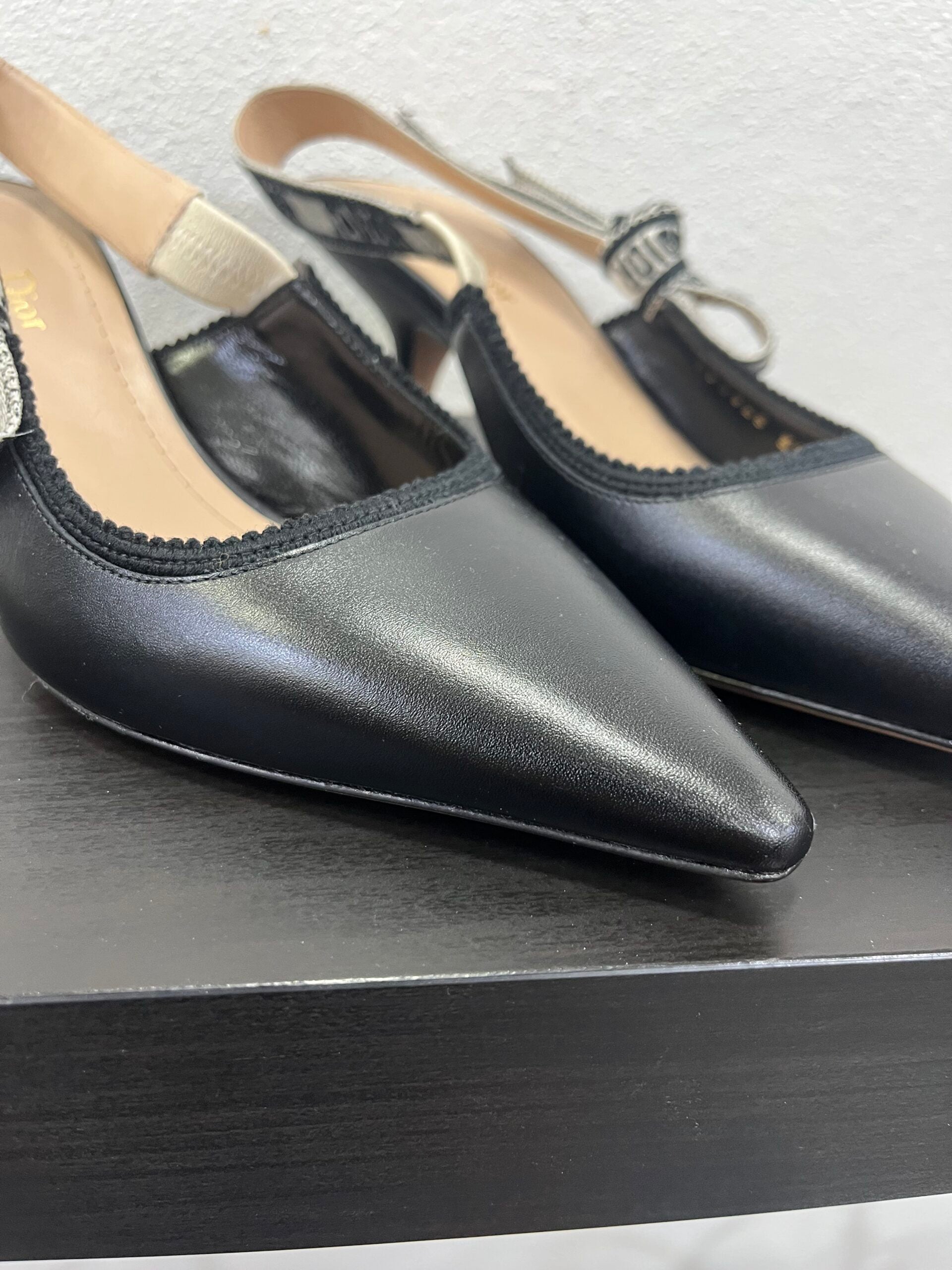 Christian Dior Slingback J'adior