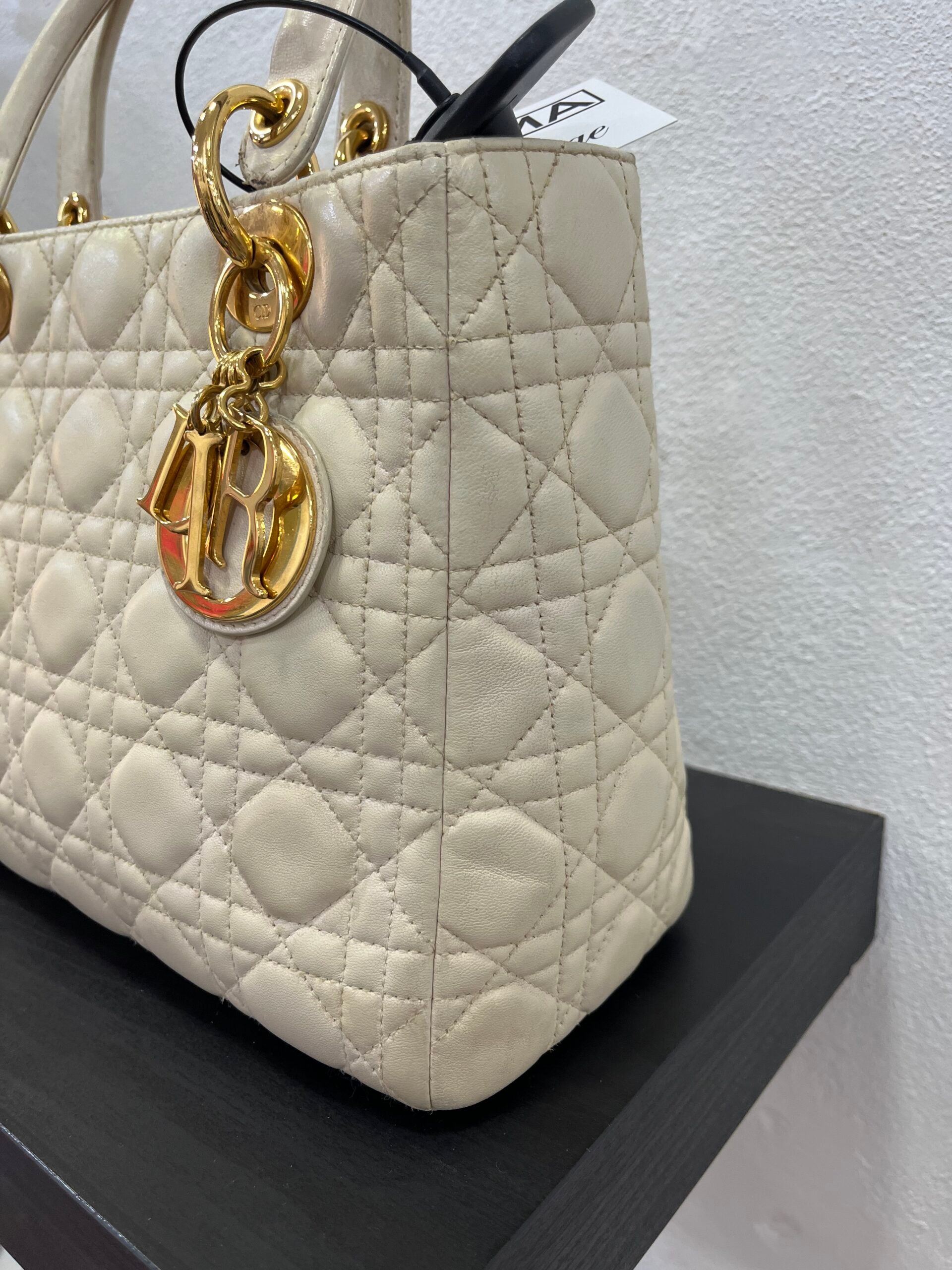 Christian Dior Lady Dior con tracolla