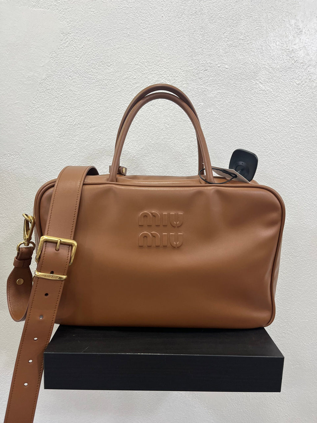Miu Miu Beau Large cognac