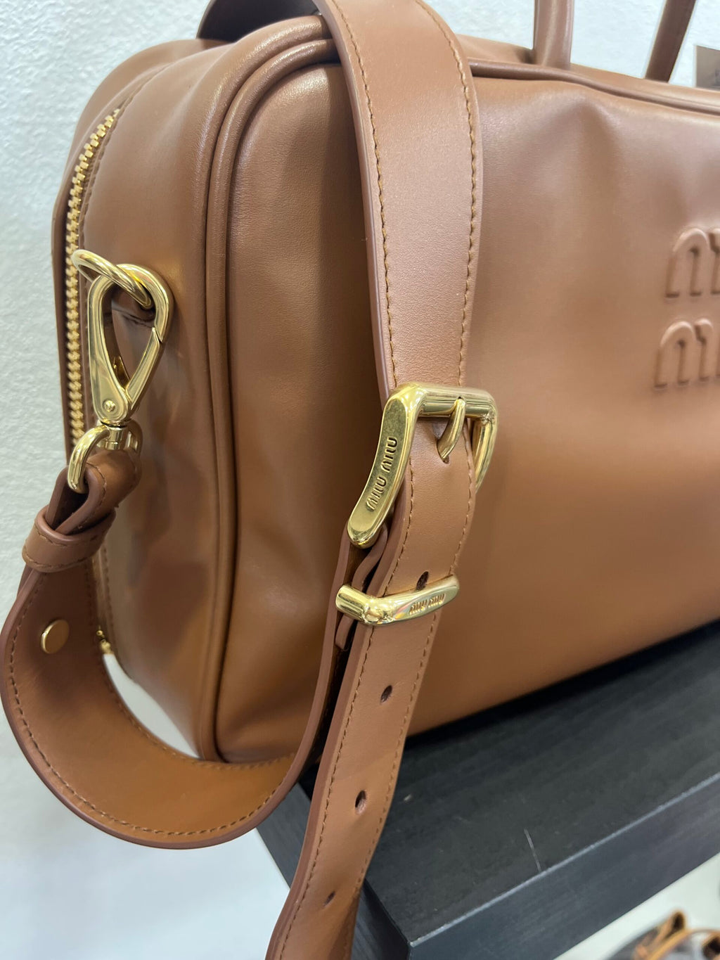Miu Miu Beau Large cognac