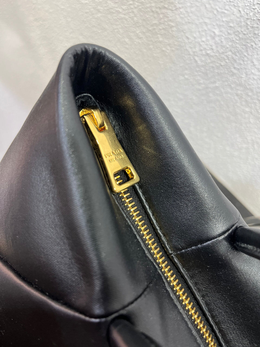Prada Milano Soft Bag in Nappa Nera