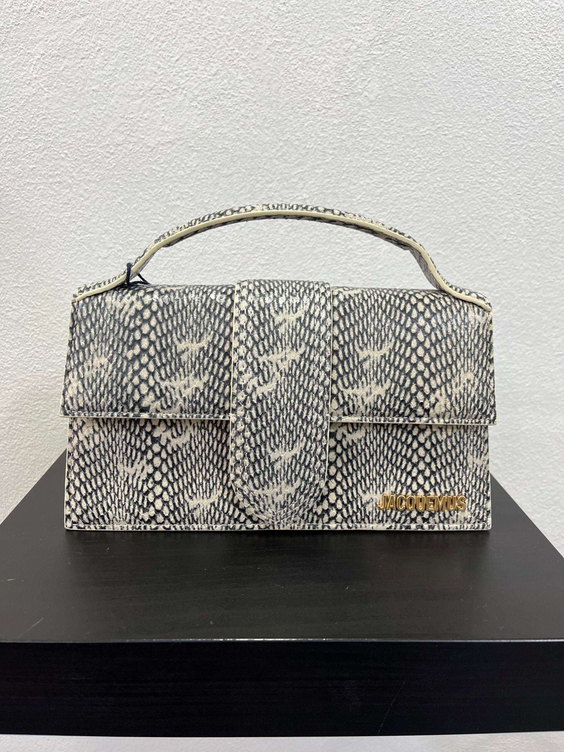 Jacquemus Grand Bambino Cocco Beige