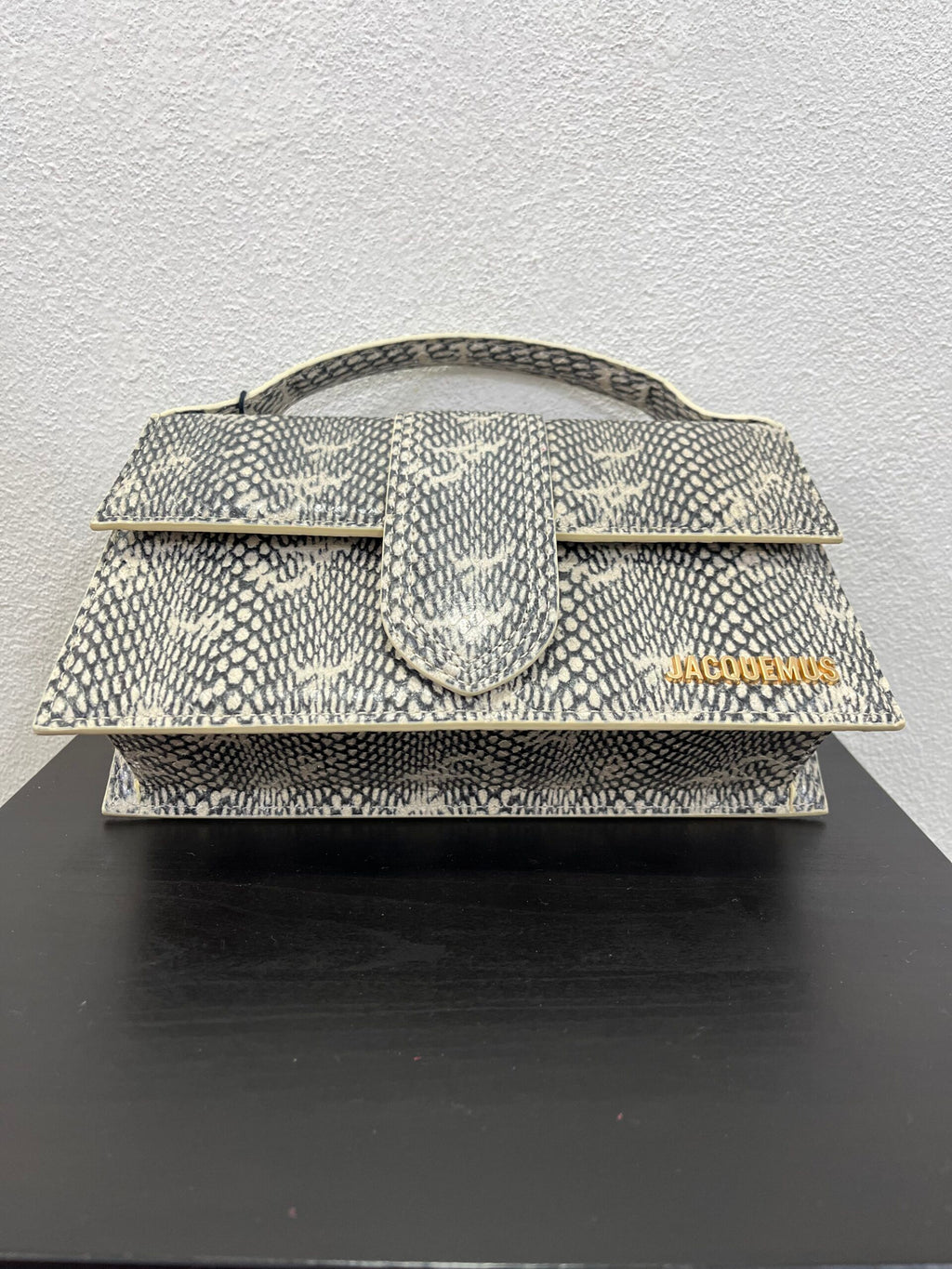 Jacquemus Grand Bambino Cocco Beige