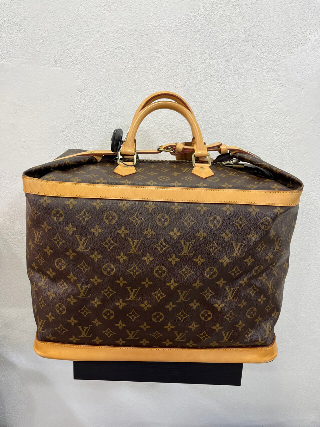 Louis Vuitton Cruise 45 Monogram
