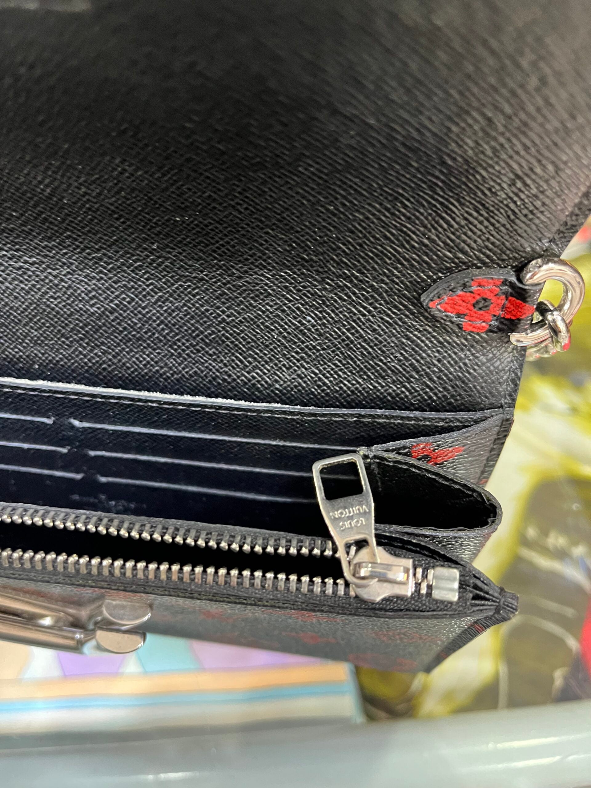 Louis Vuitton Twist Jungle Palm WOC