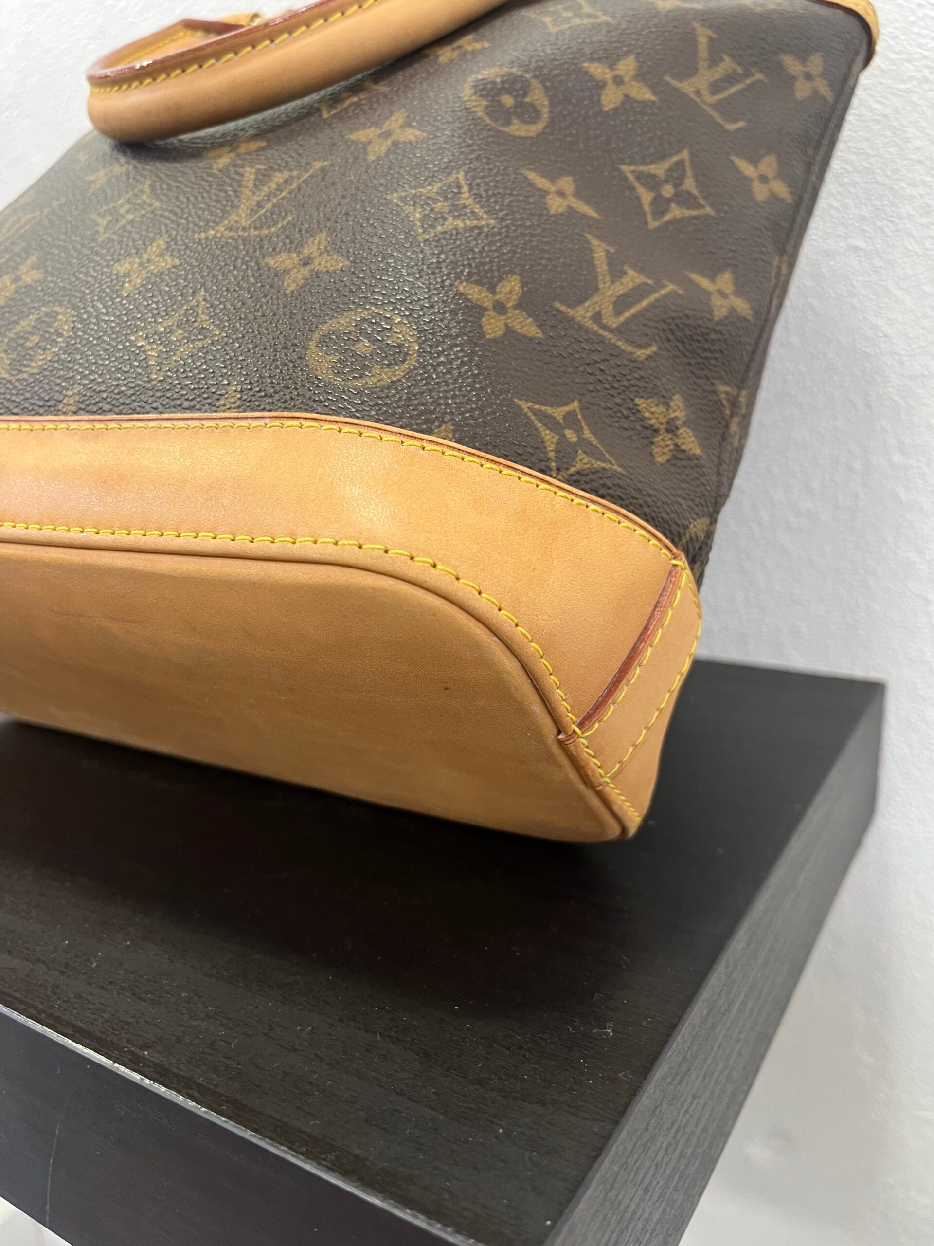 Louis Vuitton Lockit PM Vertical