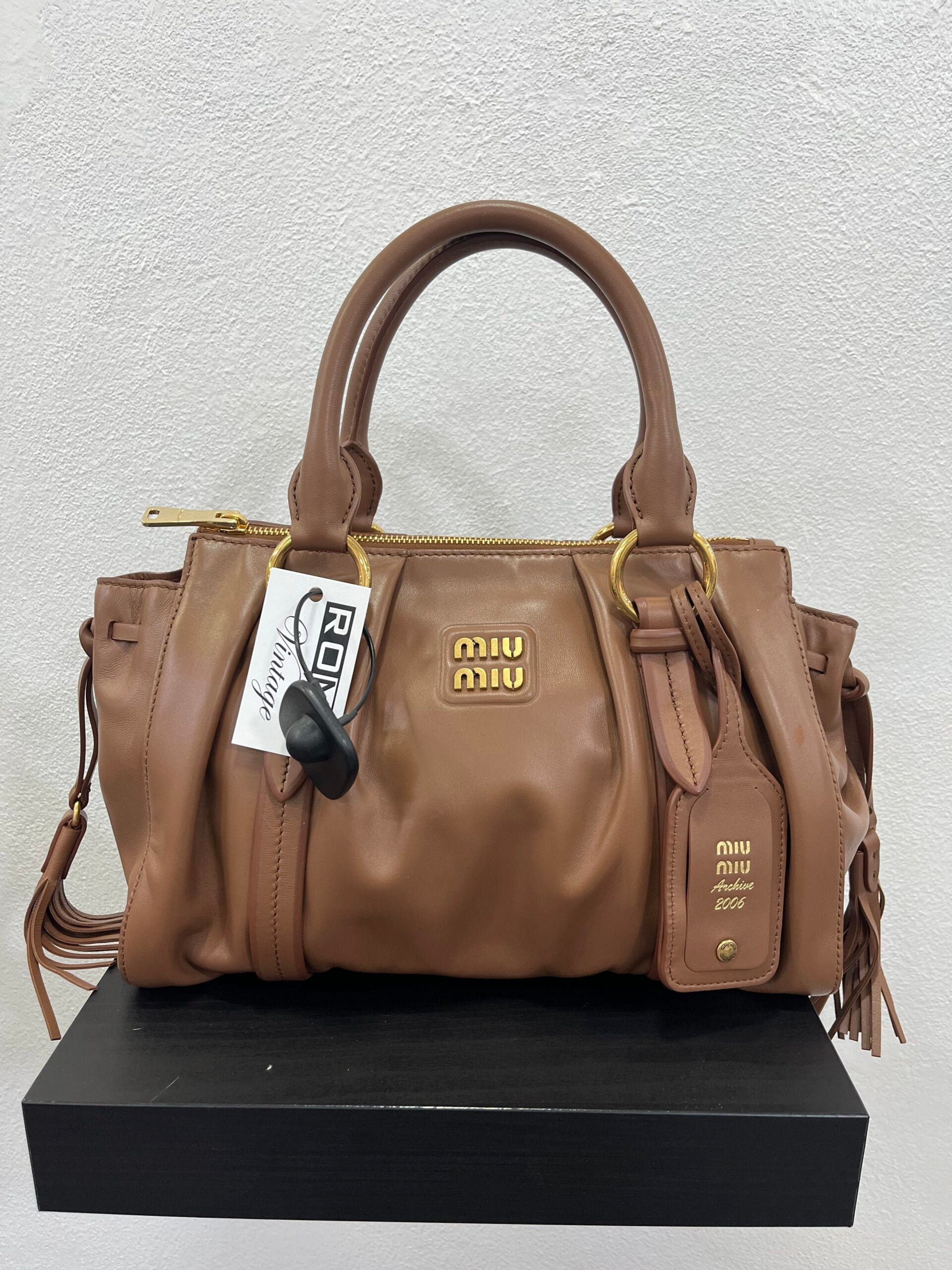 Miu Miu Joie Caramello