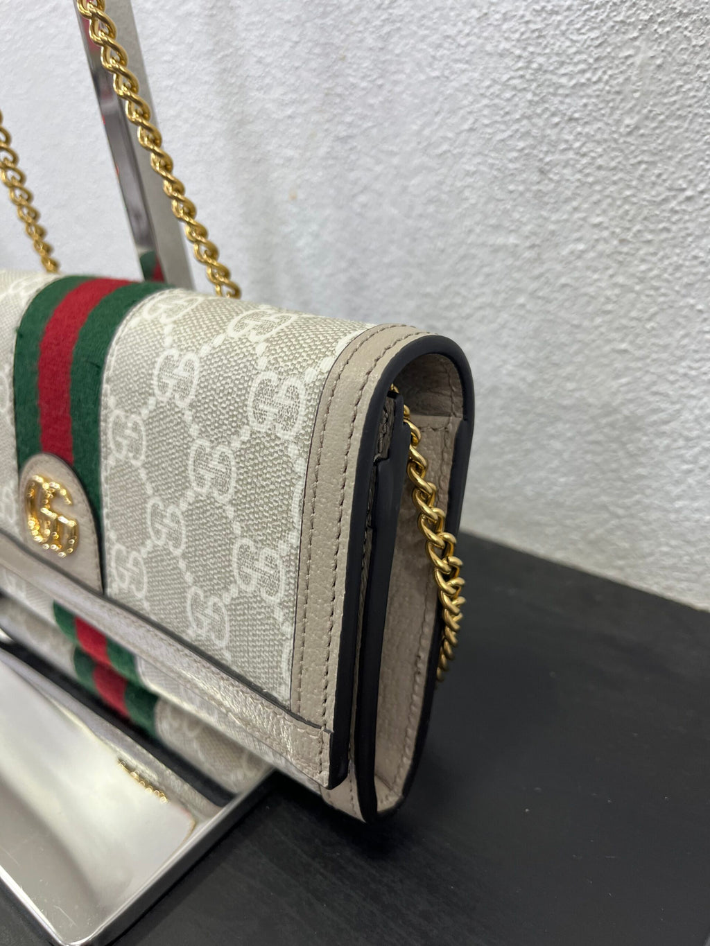 Gucci Pochette Ophidia con catena