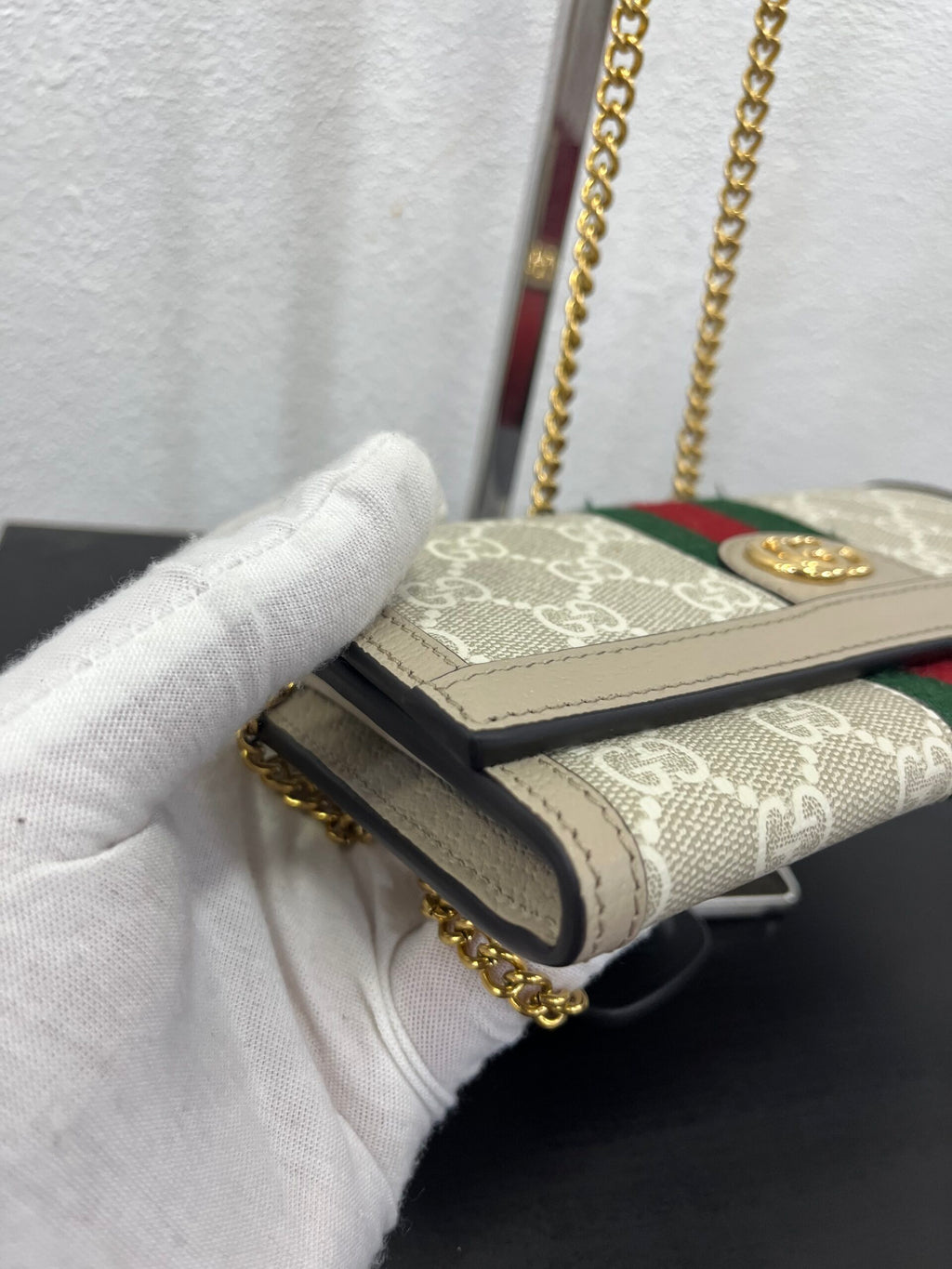 Gucci Pochette Ophidia con catena