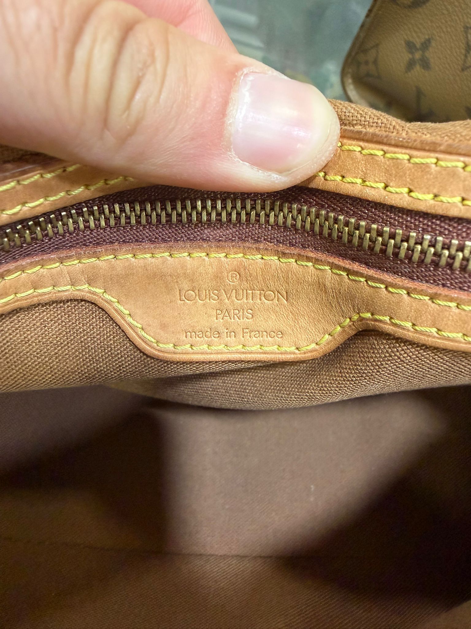 Louis Vuitton Mini Looping