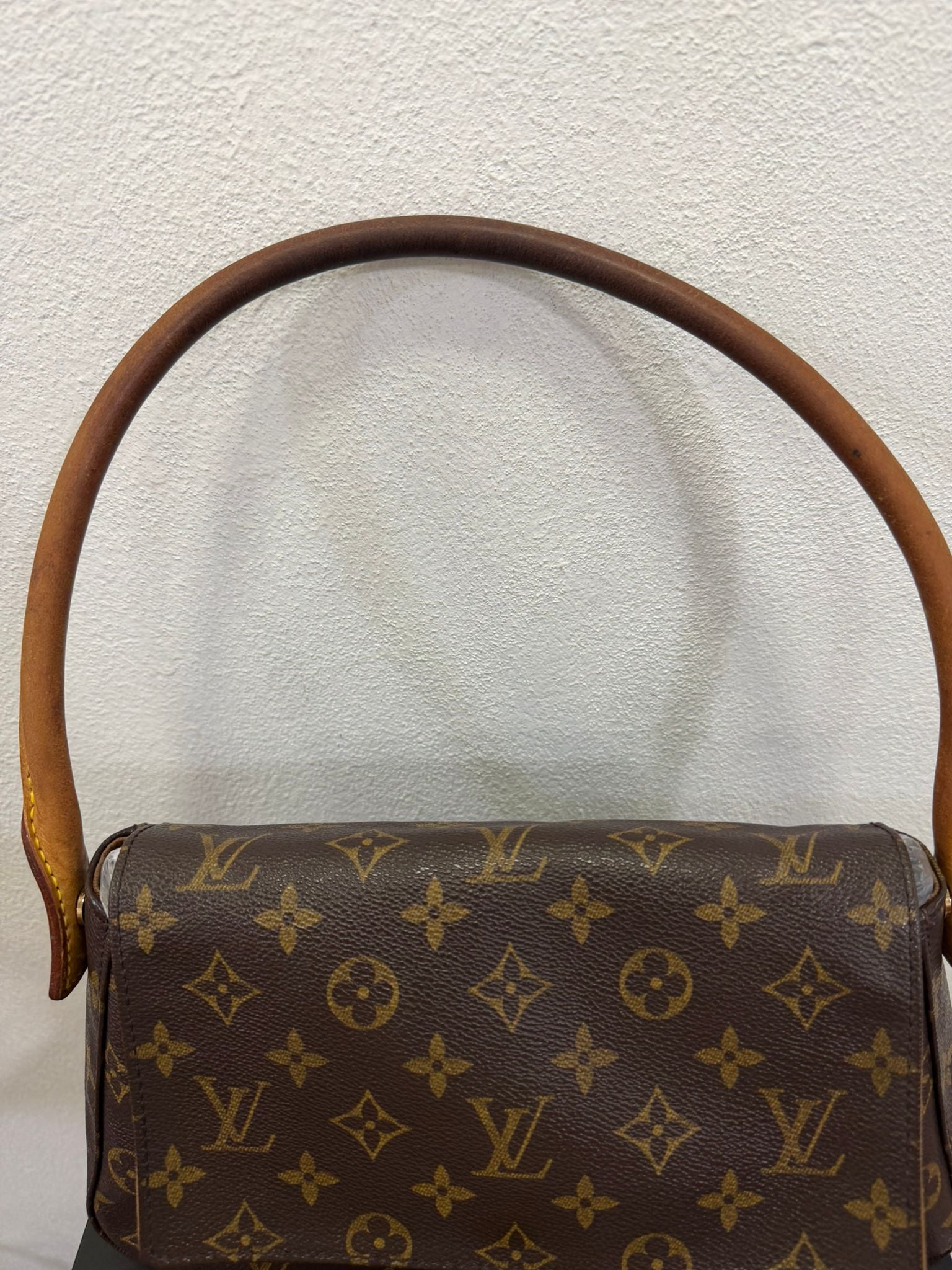 Louis Vuitton Mini Looping