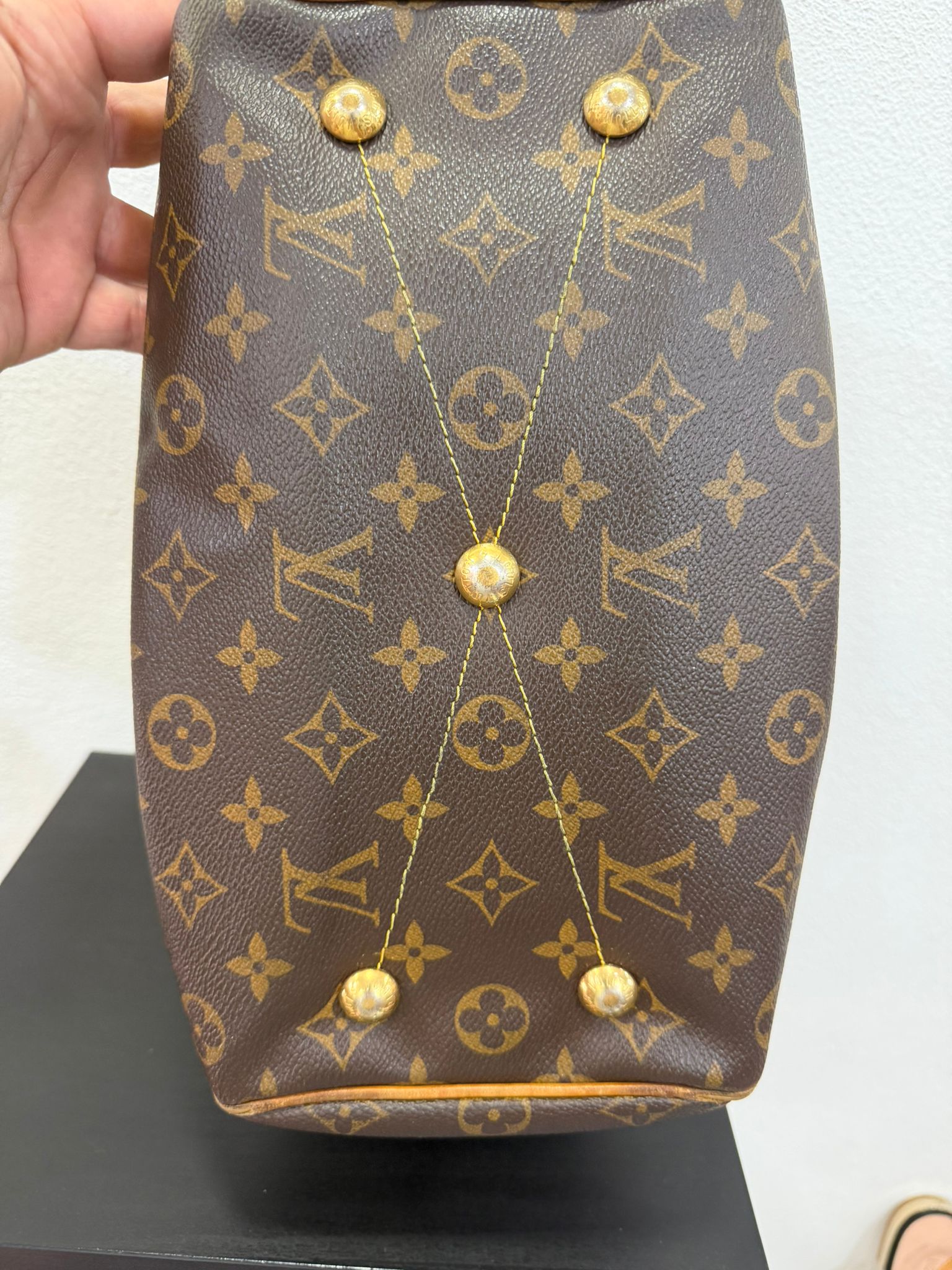 Louis Vuitton Tivoli PM
