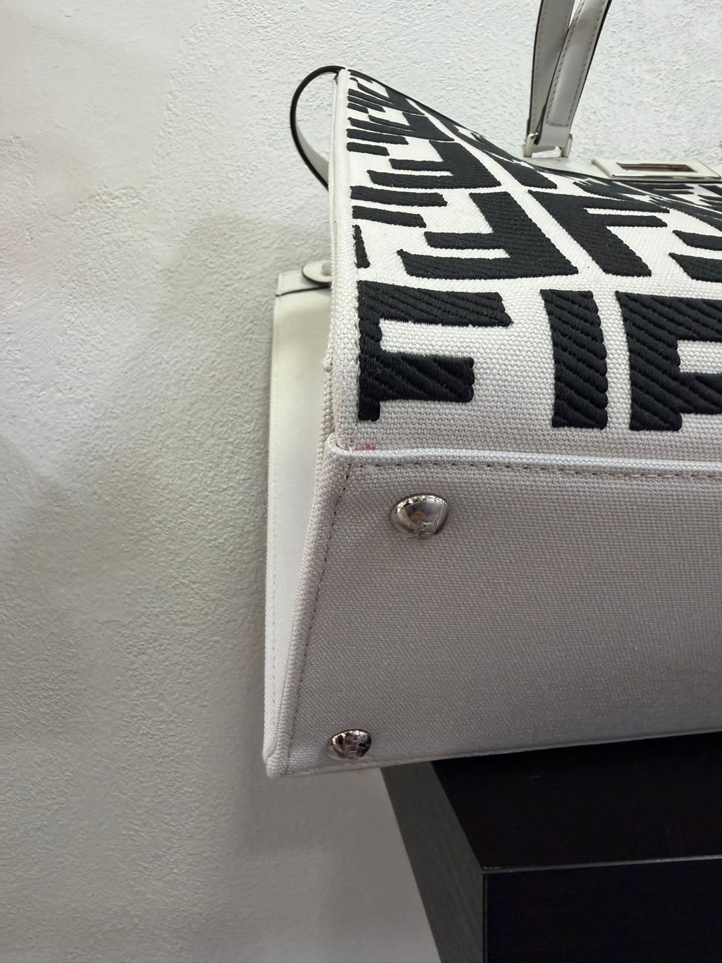 Fendi X-Tote canvas con ricamo FF