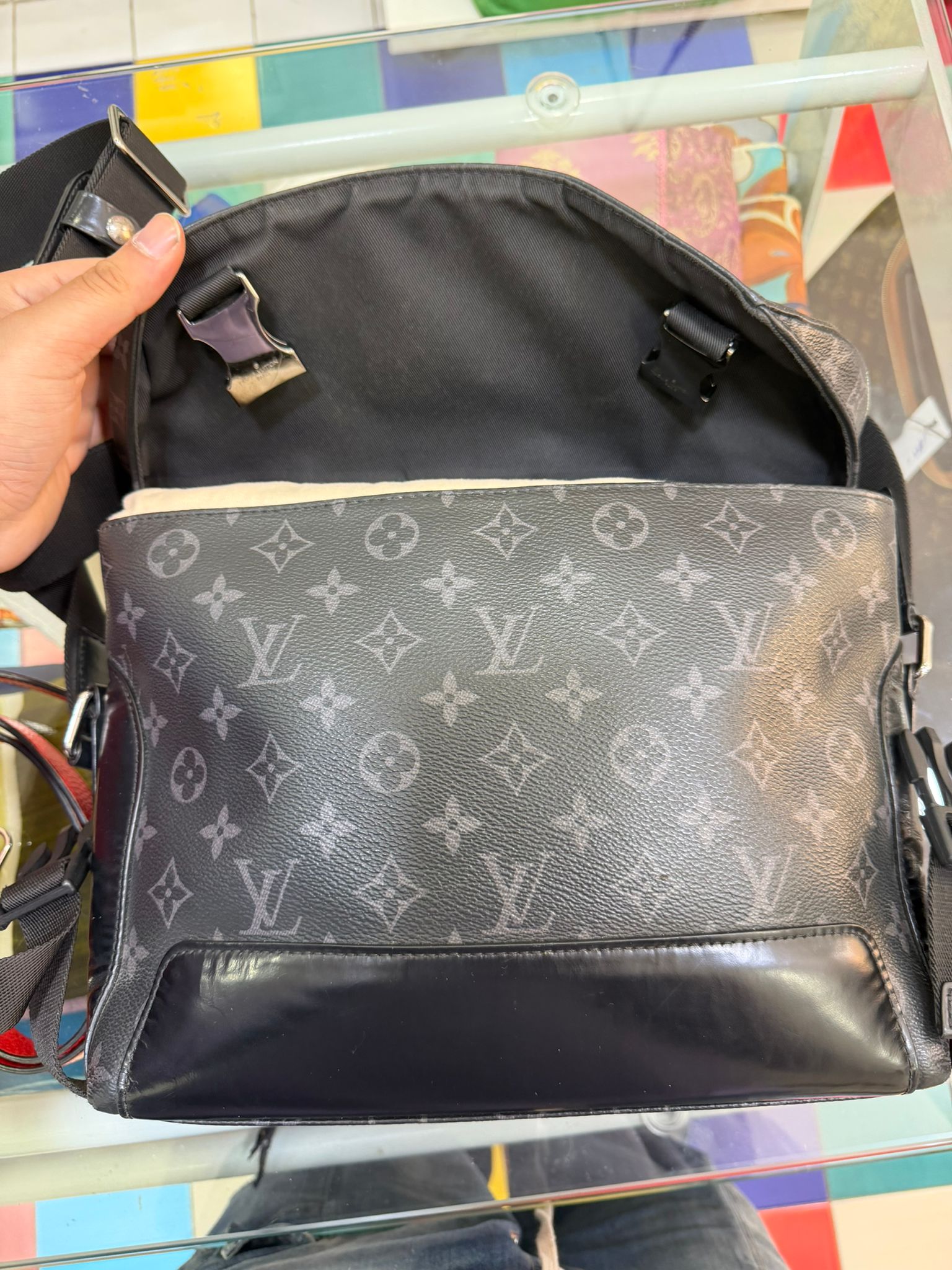 Louis Vuitton Messenger Voyage monogram eclipse