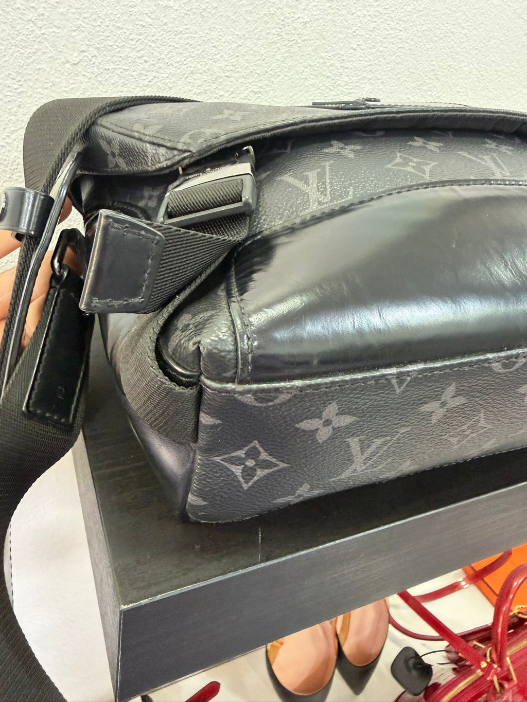 Louis Vuitton Messenger Voyage monogram eclipse