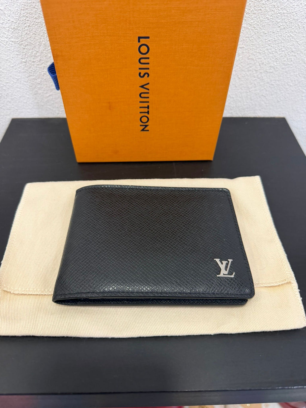 Louis Vuitton Portafogli Multiple in pelle Taiga