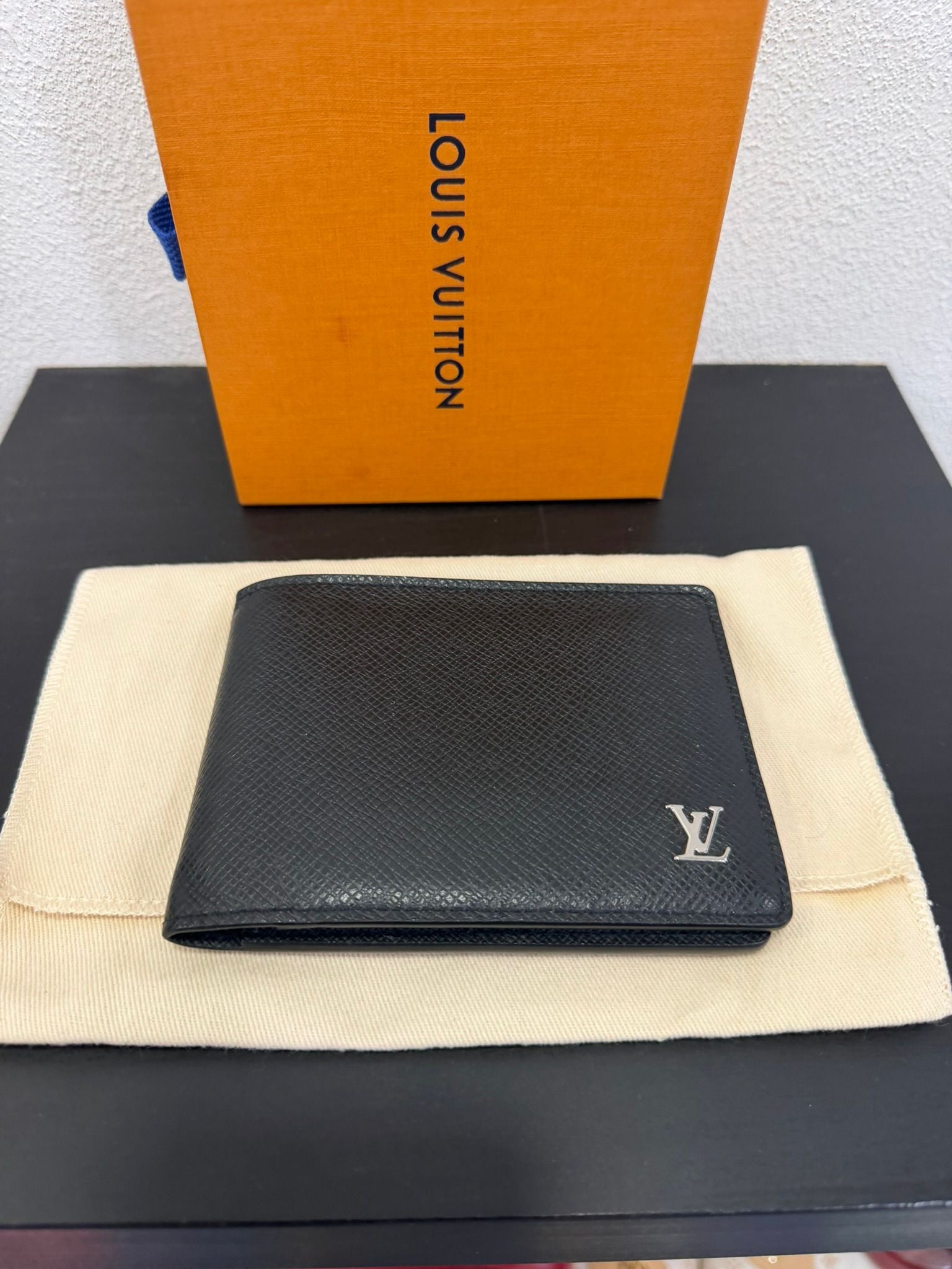 Louis Vuitton Portafogli Multiple in pelle Taiga