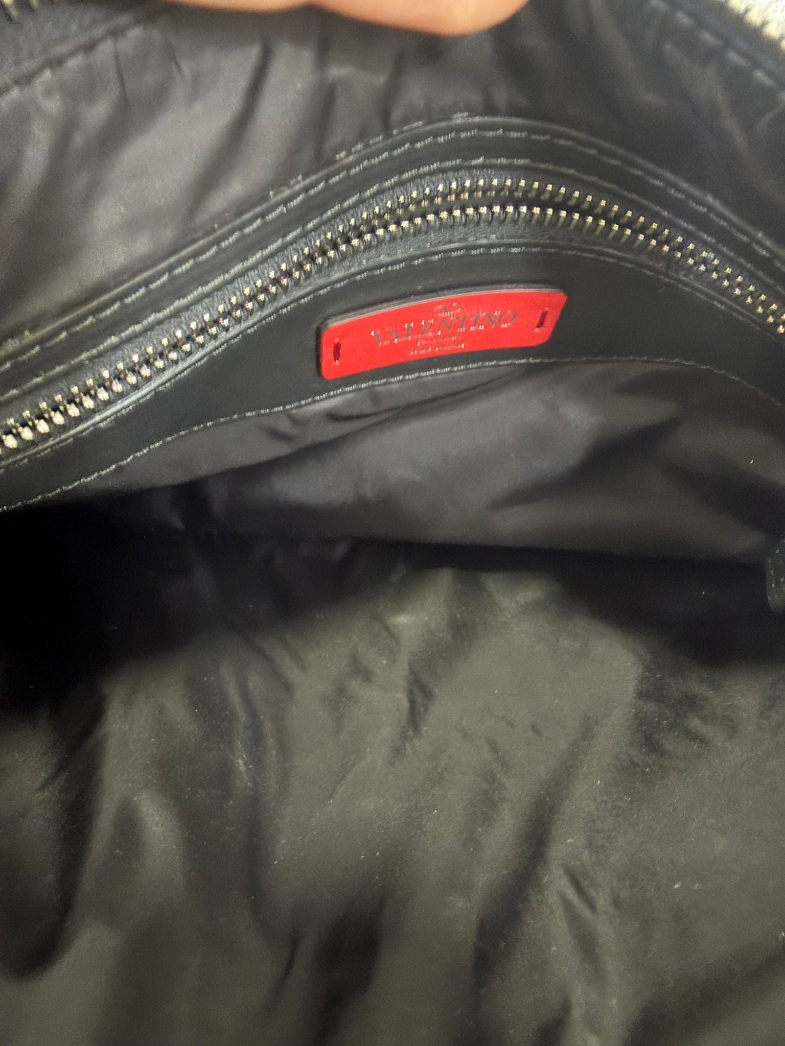 Valentino Garavani Pochette in pelle lucida con Logo