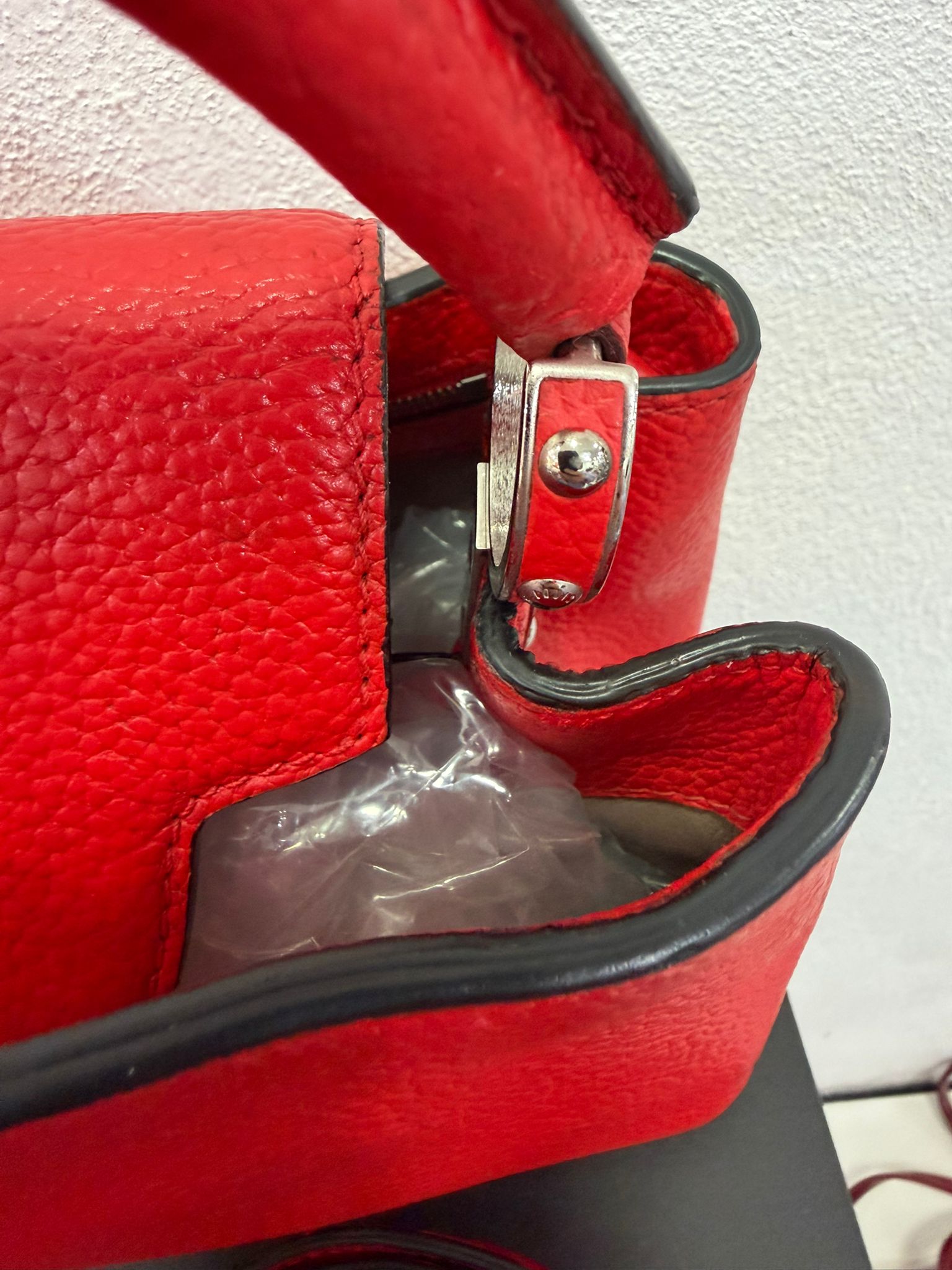 Louis Vuitton Capucines BB