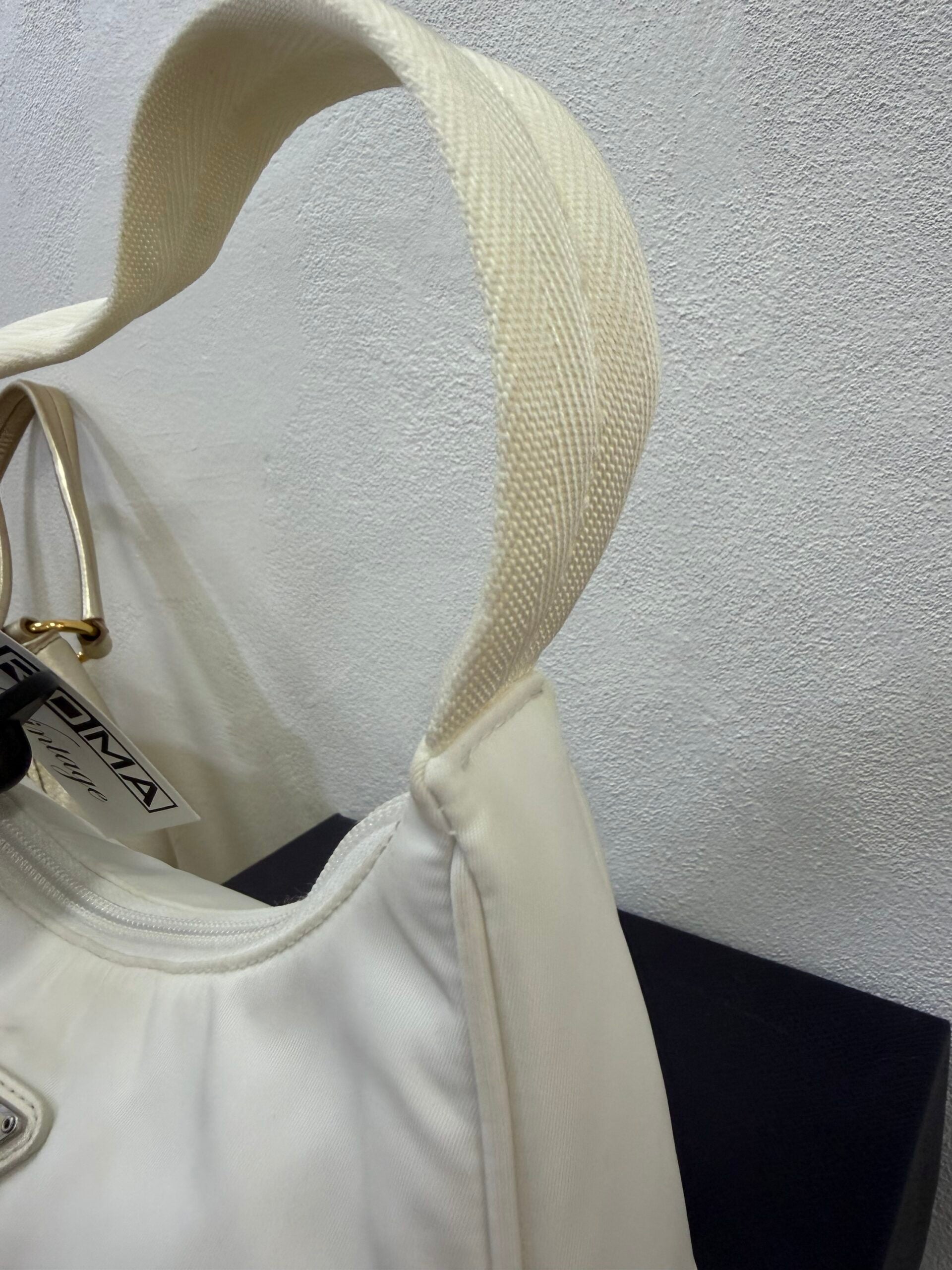 Prada Re-edition 2000 nylon