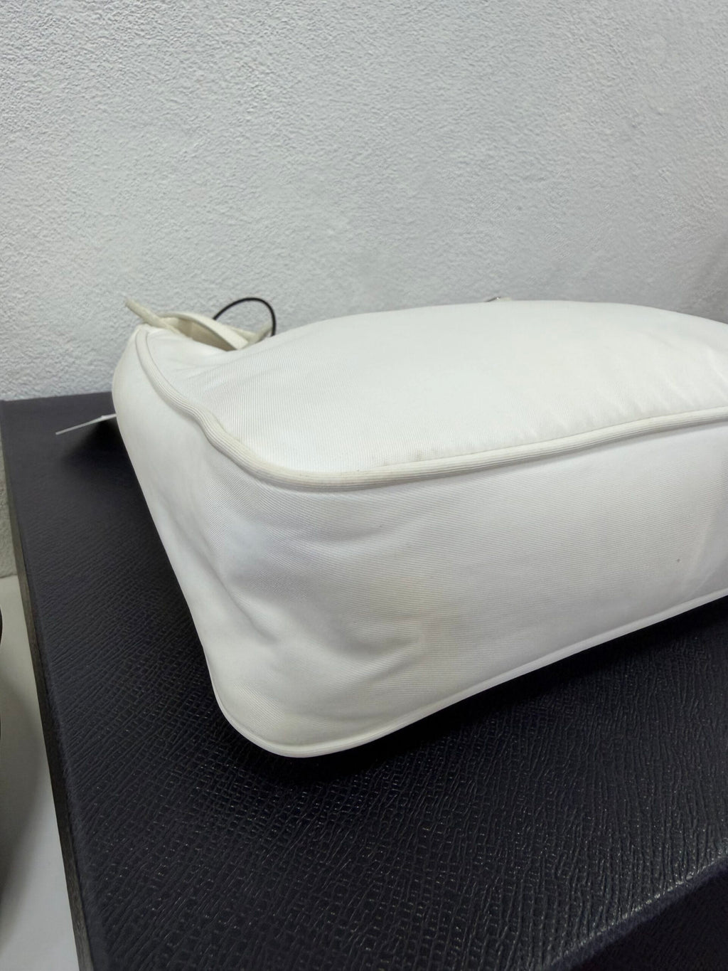 Prada Re-edition 2000 nylon