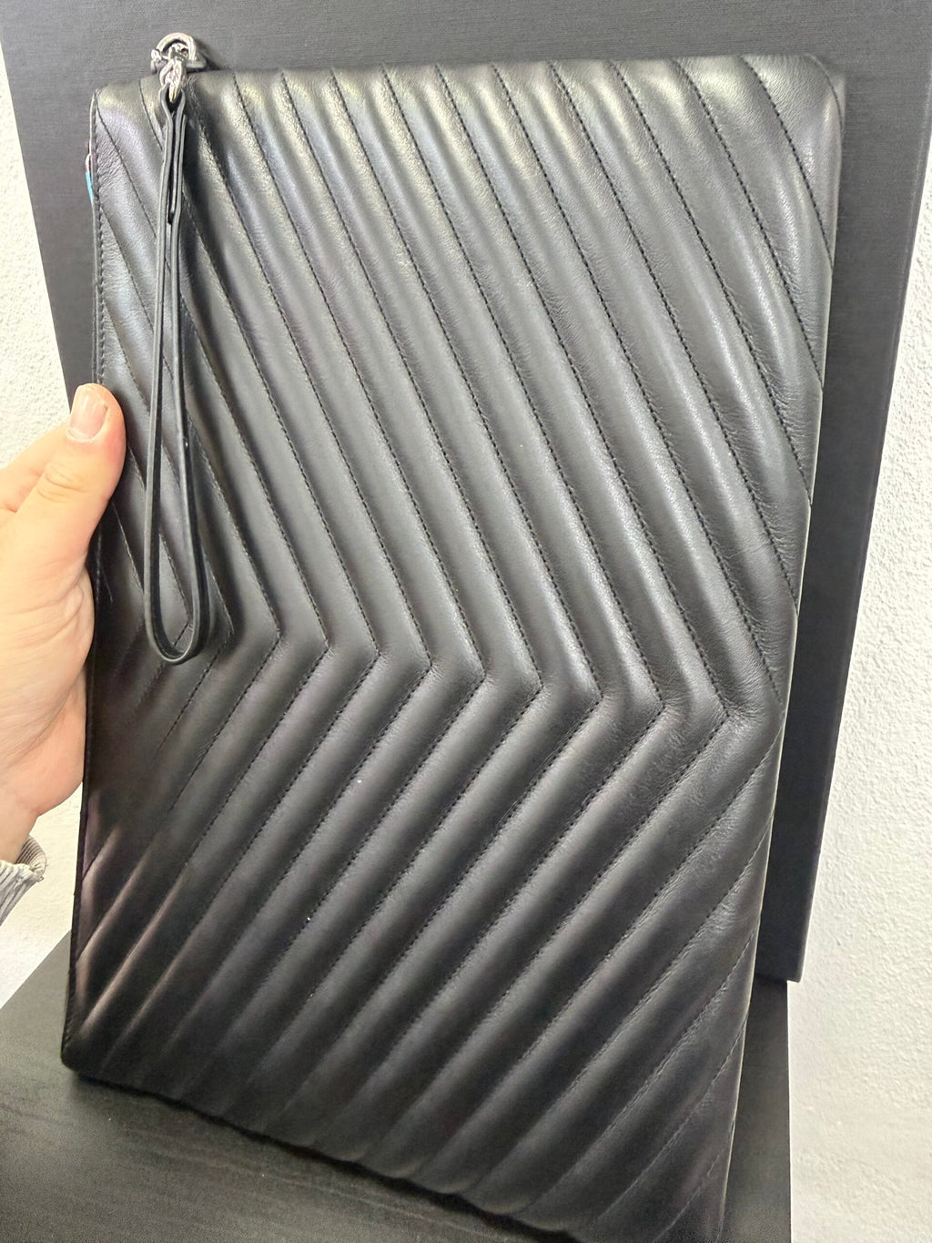 Saint Laurent Pouch Grande