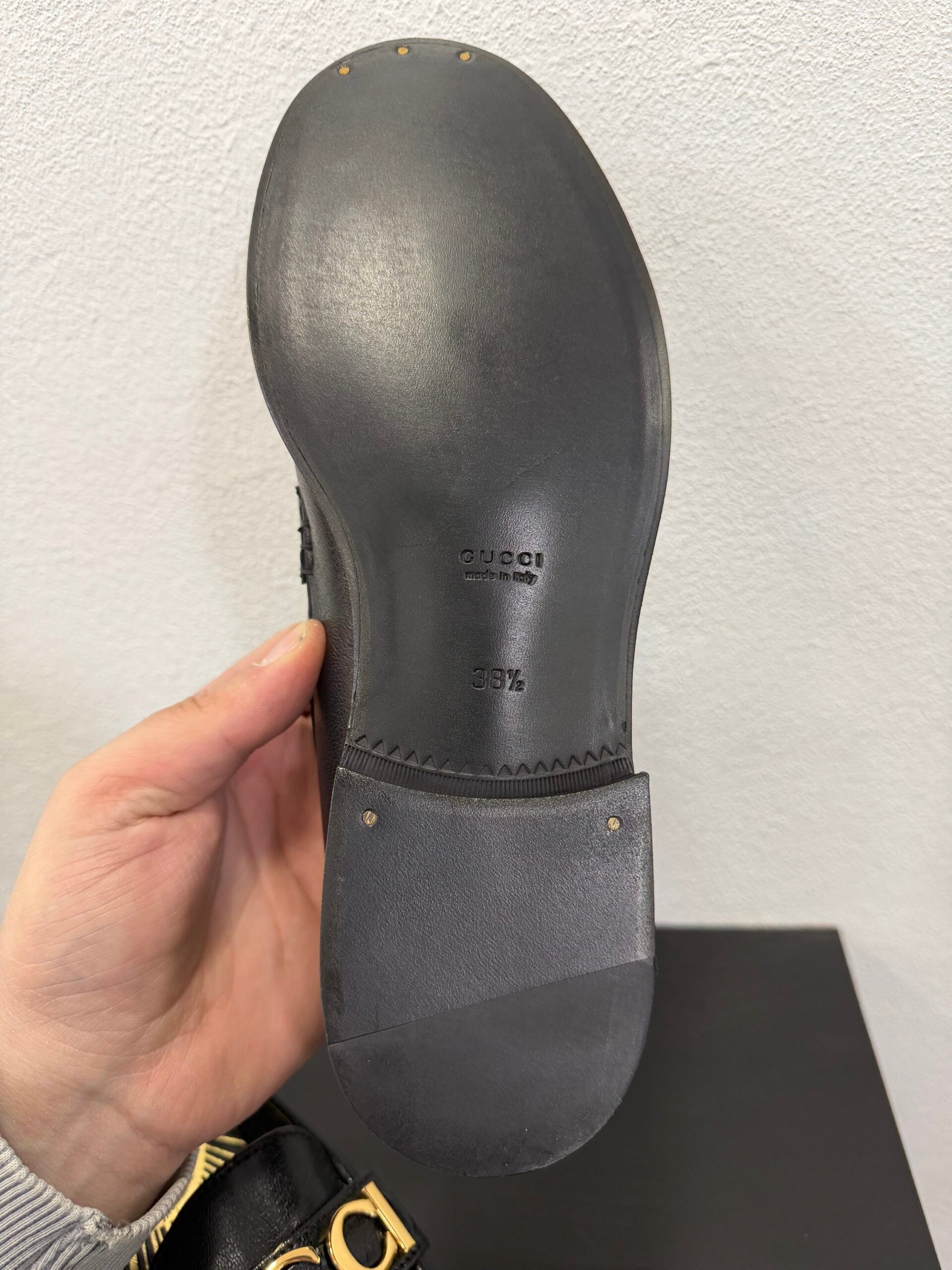 Gucci Mocassino in pelle con logo 38,5
