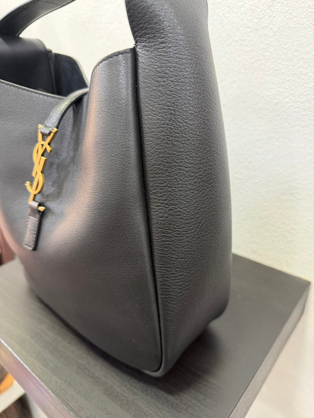 Saint Laurent Le 5 A 7 small