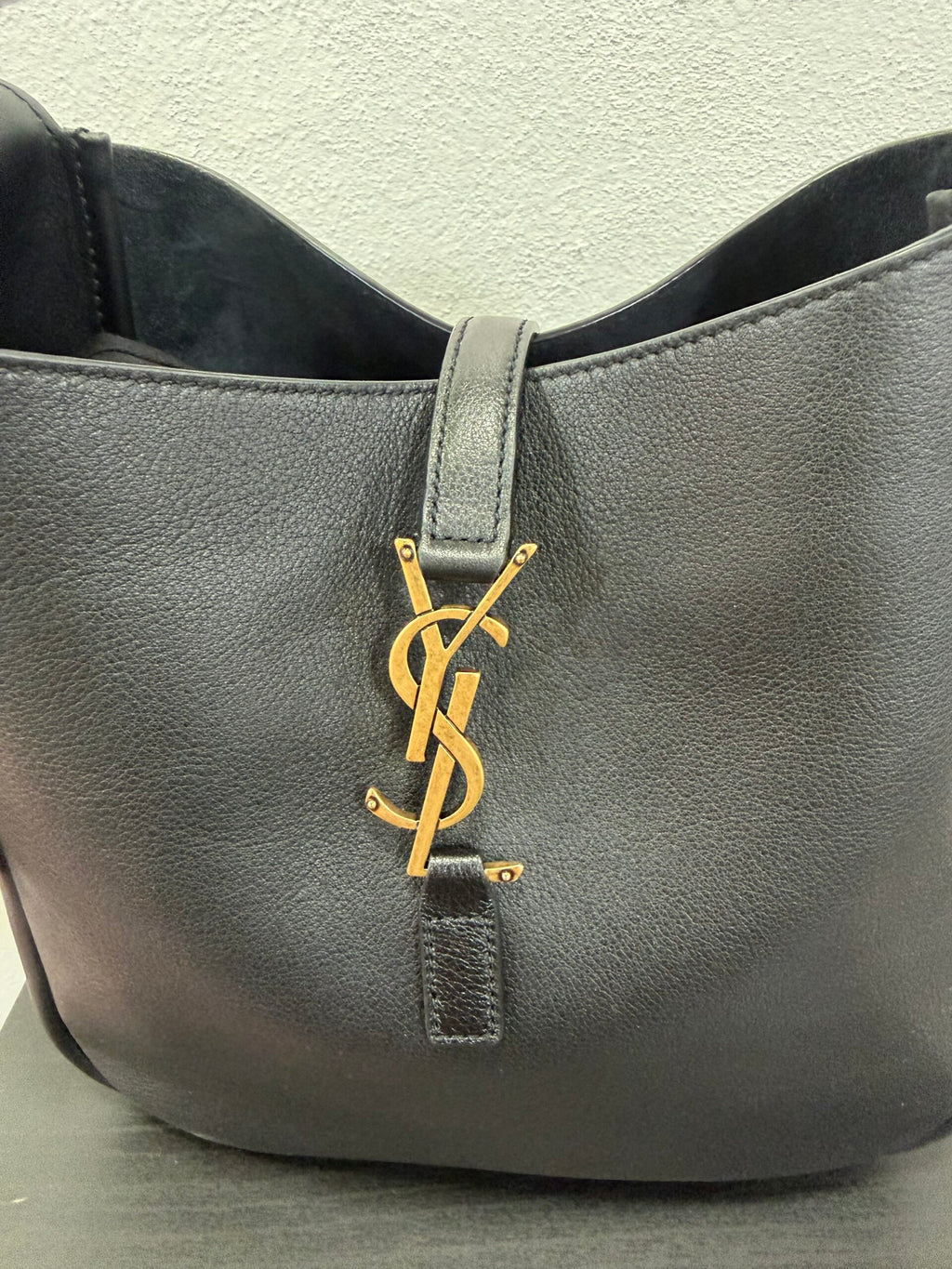 Saint Laurent Le 5 A 7 small