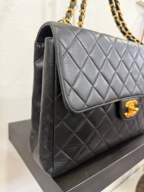 Chanel vintage Jumbo timeless