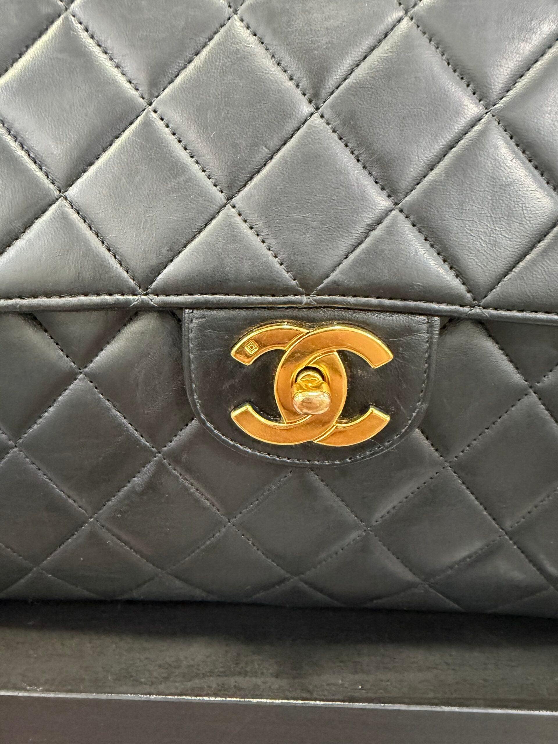 Chanel vintage Jumbo timeless