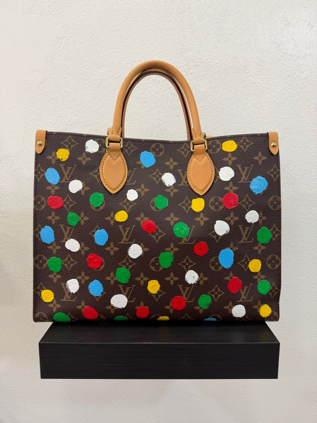 Louis Vuitton Onthego X Yayoi Kusama