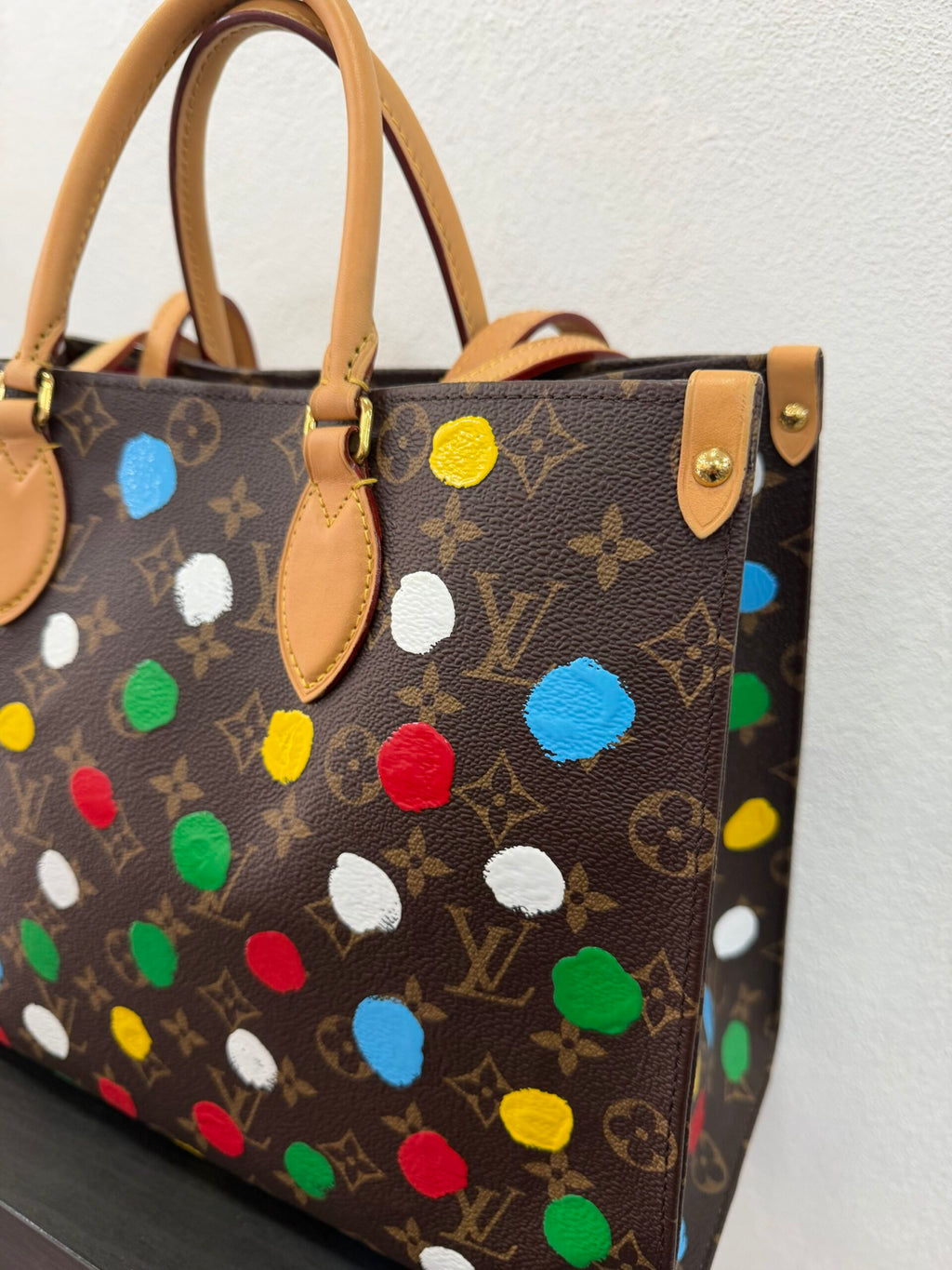 Louis Vuitton Onthego X Yayoi Kusama