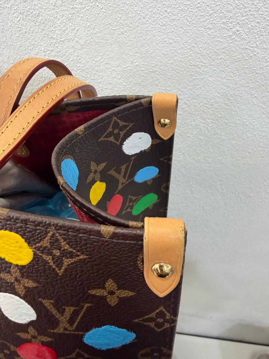 Louis Vuitton Onthego X Yayoi Kusama