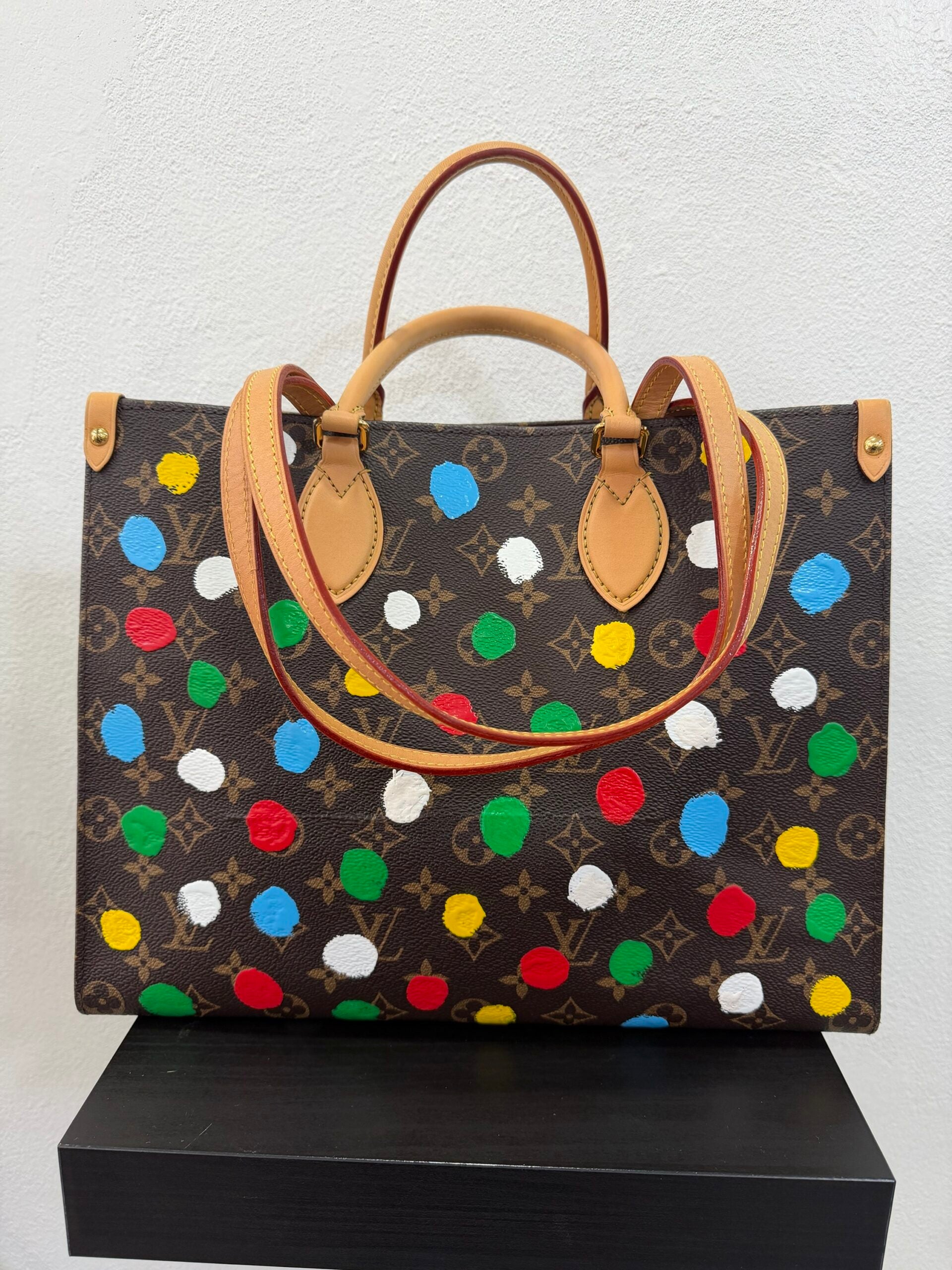 Louis Vuitton Onthego X Yayoi Kusama