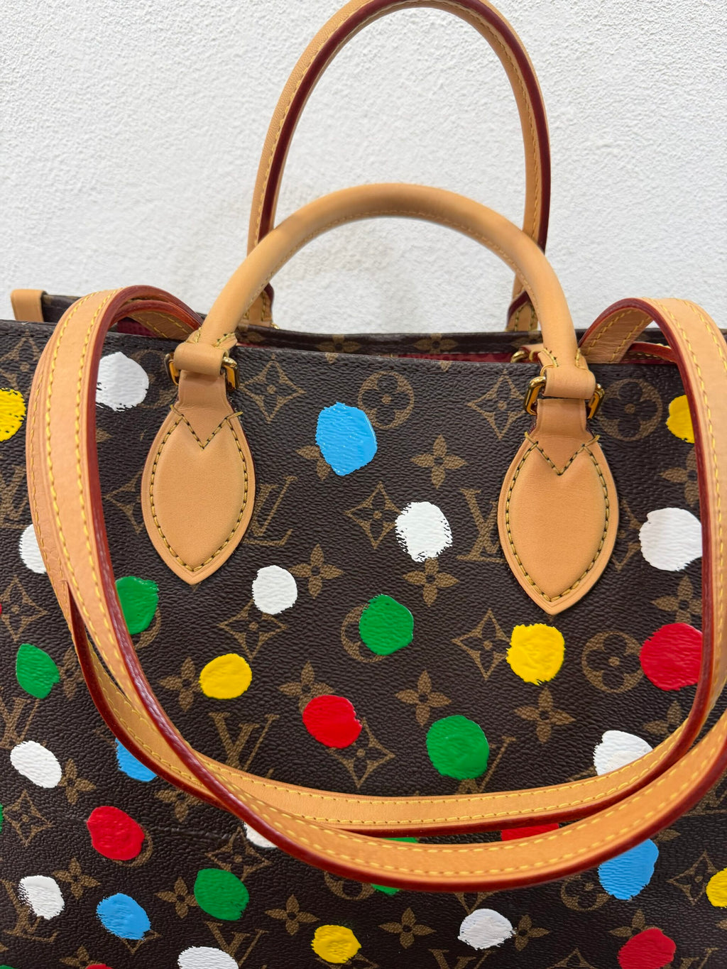 Louis Vuitton Onthego X Yayoi Kusama