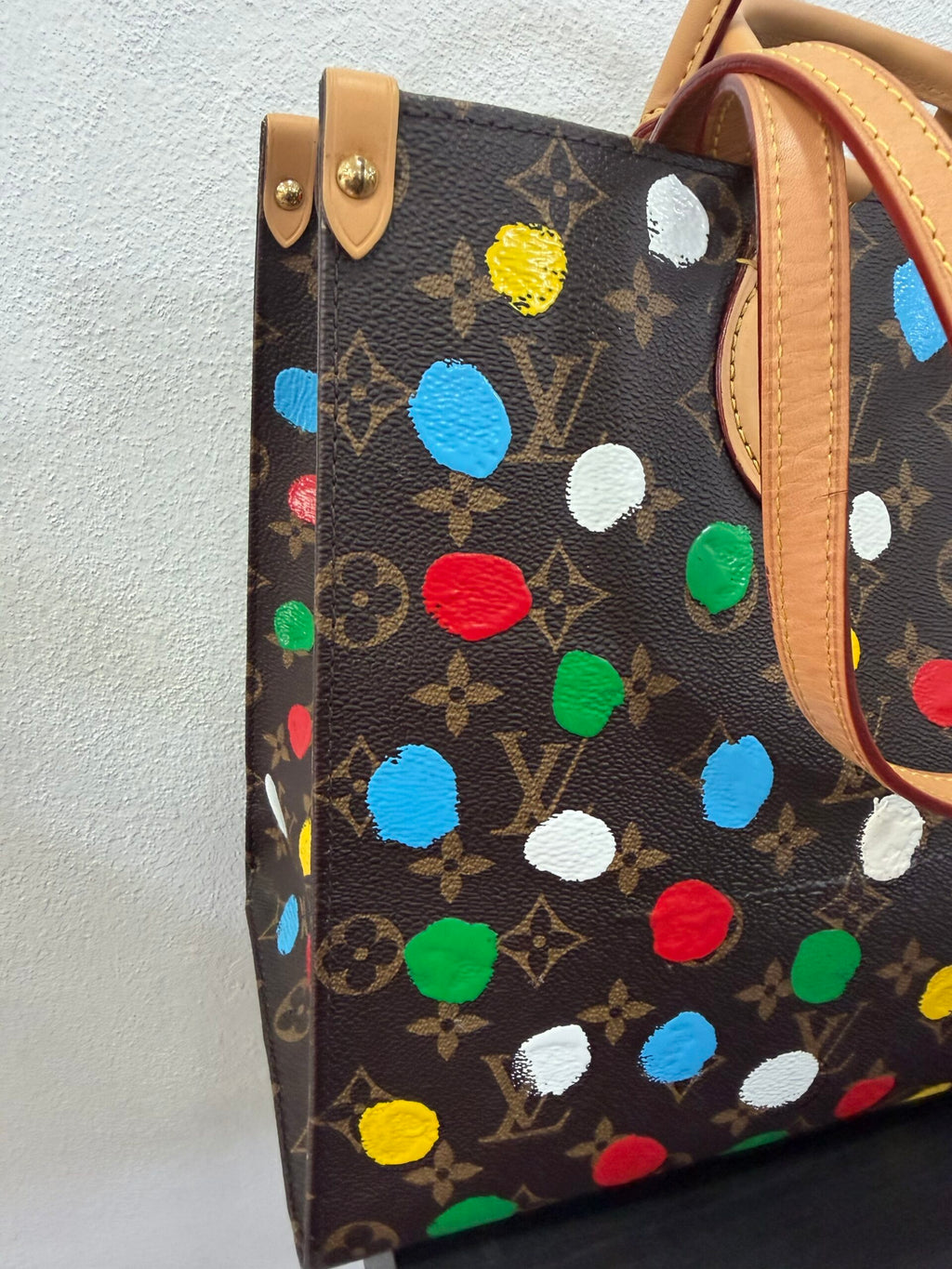 Louis Vuitton Onthego X Yayoi Kusama