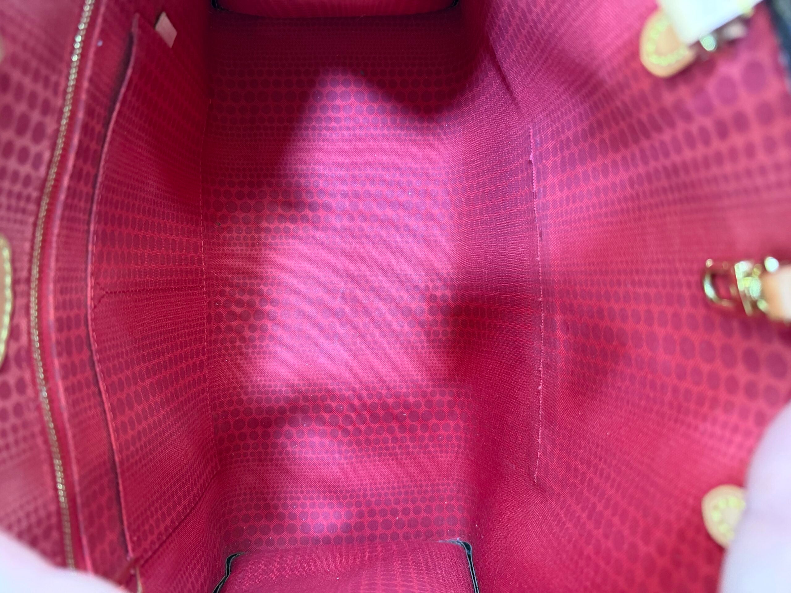 Louis Vuitton Onthego X Yayoi Kusama