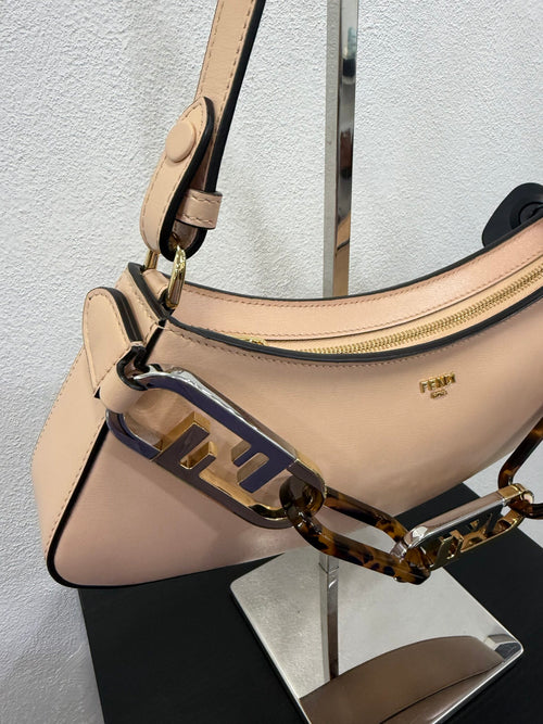 Fendi O-lock swing cipria