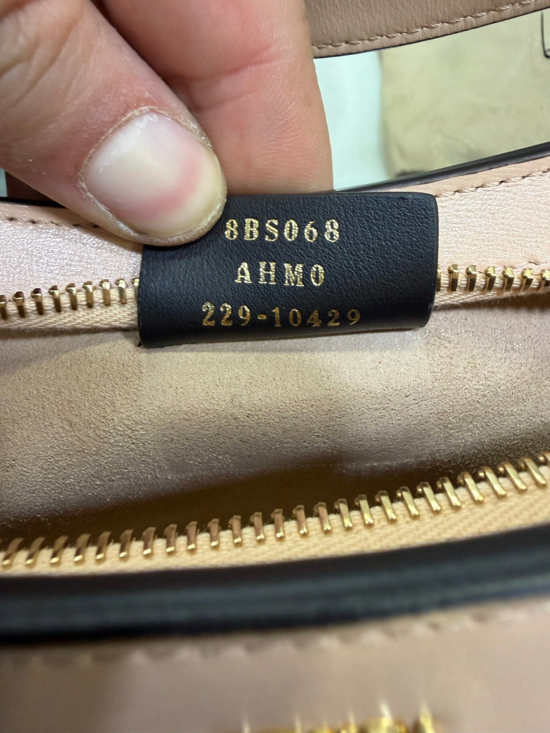 Fendi O-lock swing cipria