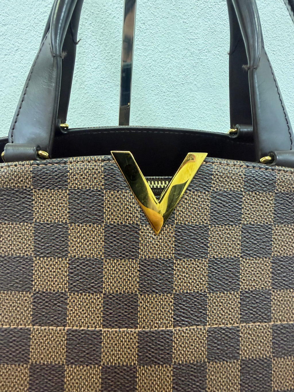 Louis Vuitton Kensington