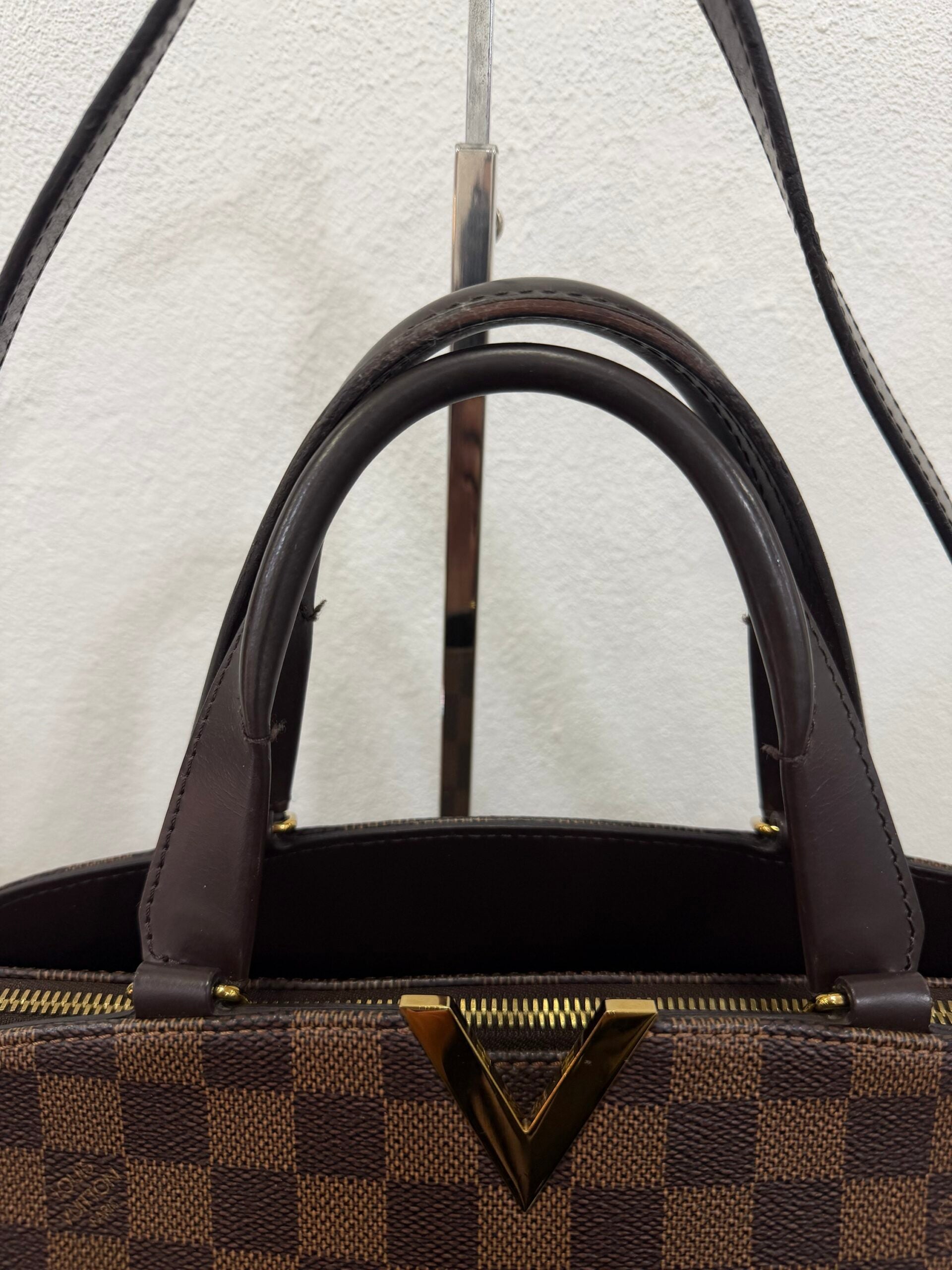 Louis Vuitton Kensington