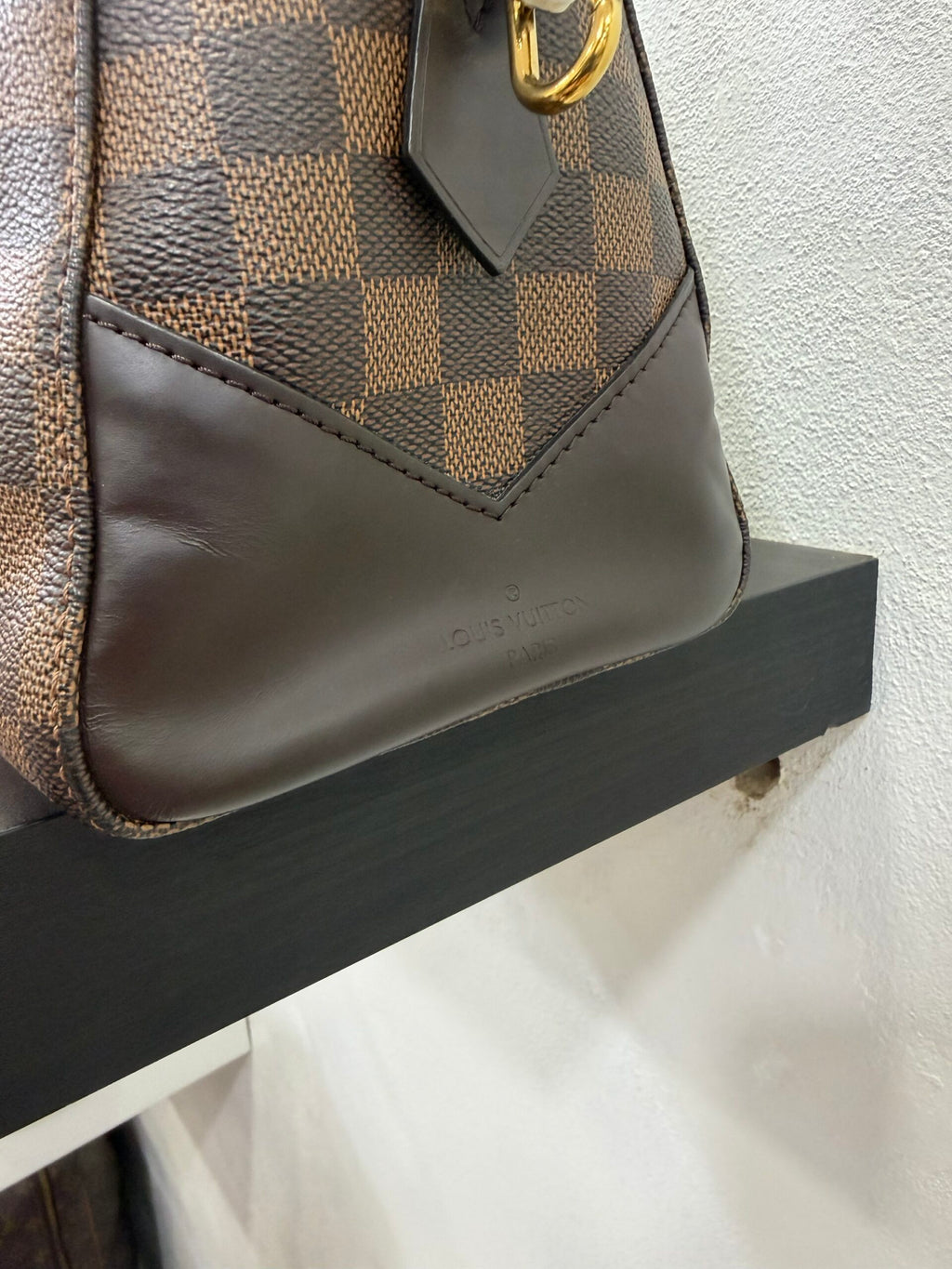 Louis Vuitton Kensington