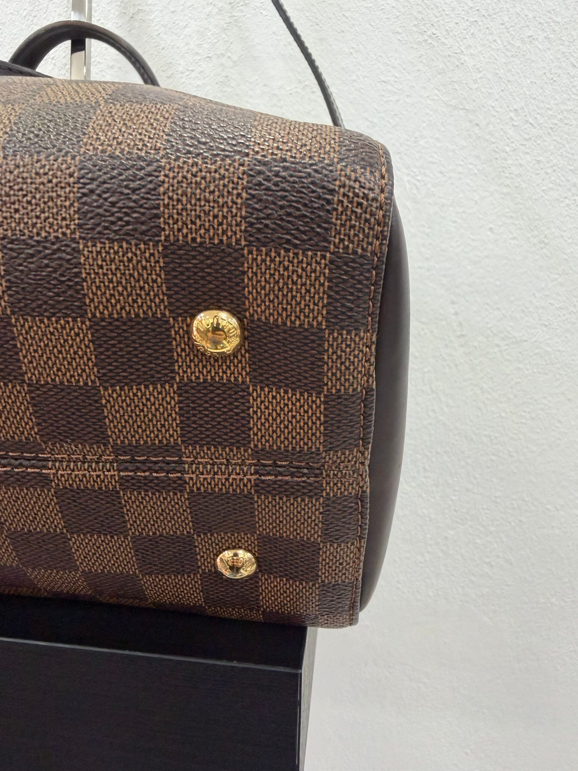Louis Vuitton Kensington