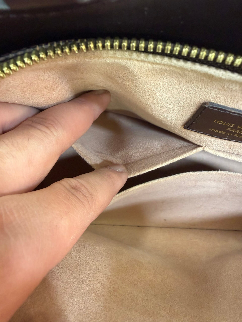 Louis Vuitton Kensington