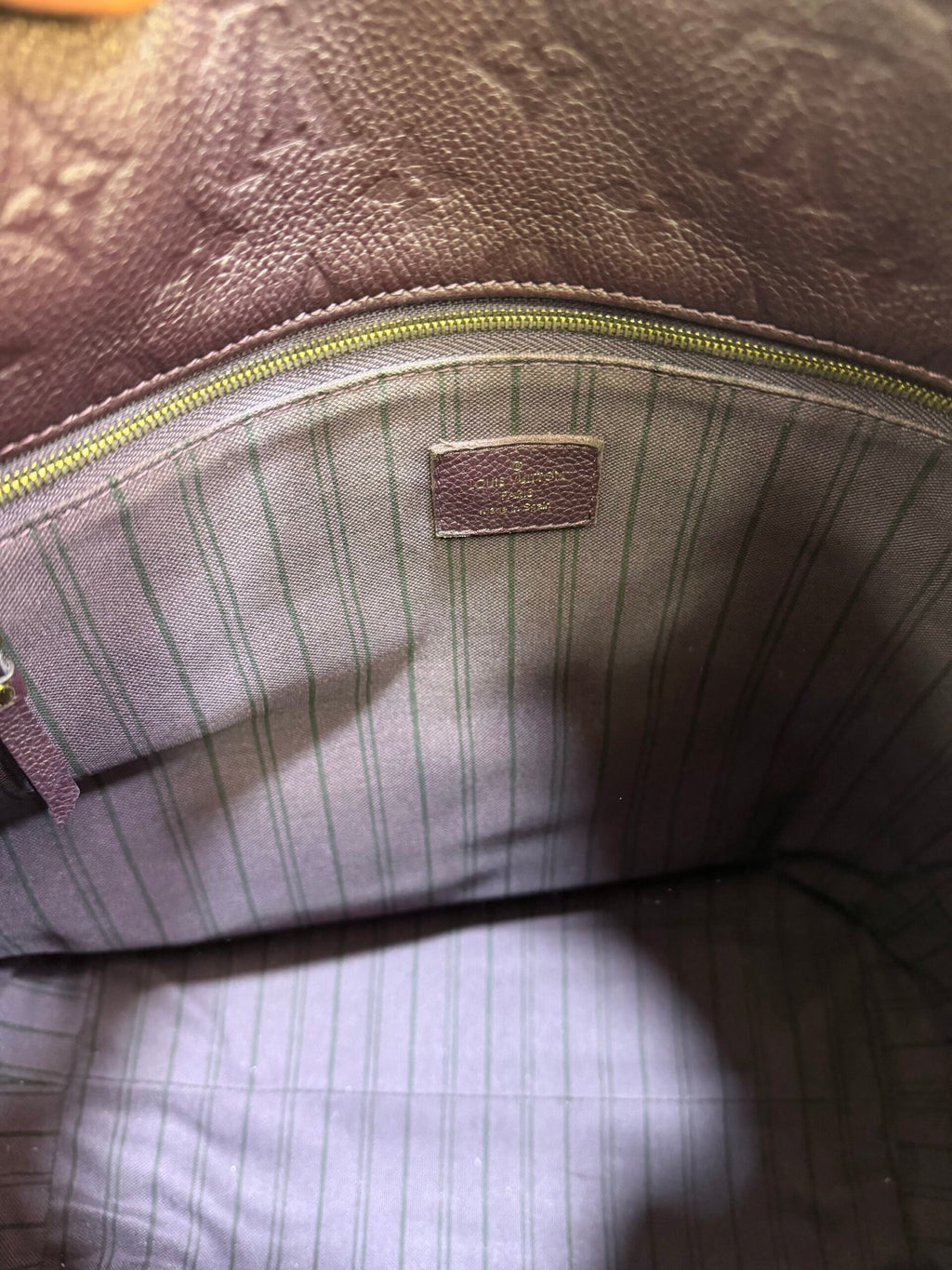 Louis Vuitton Metis Hobo