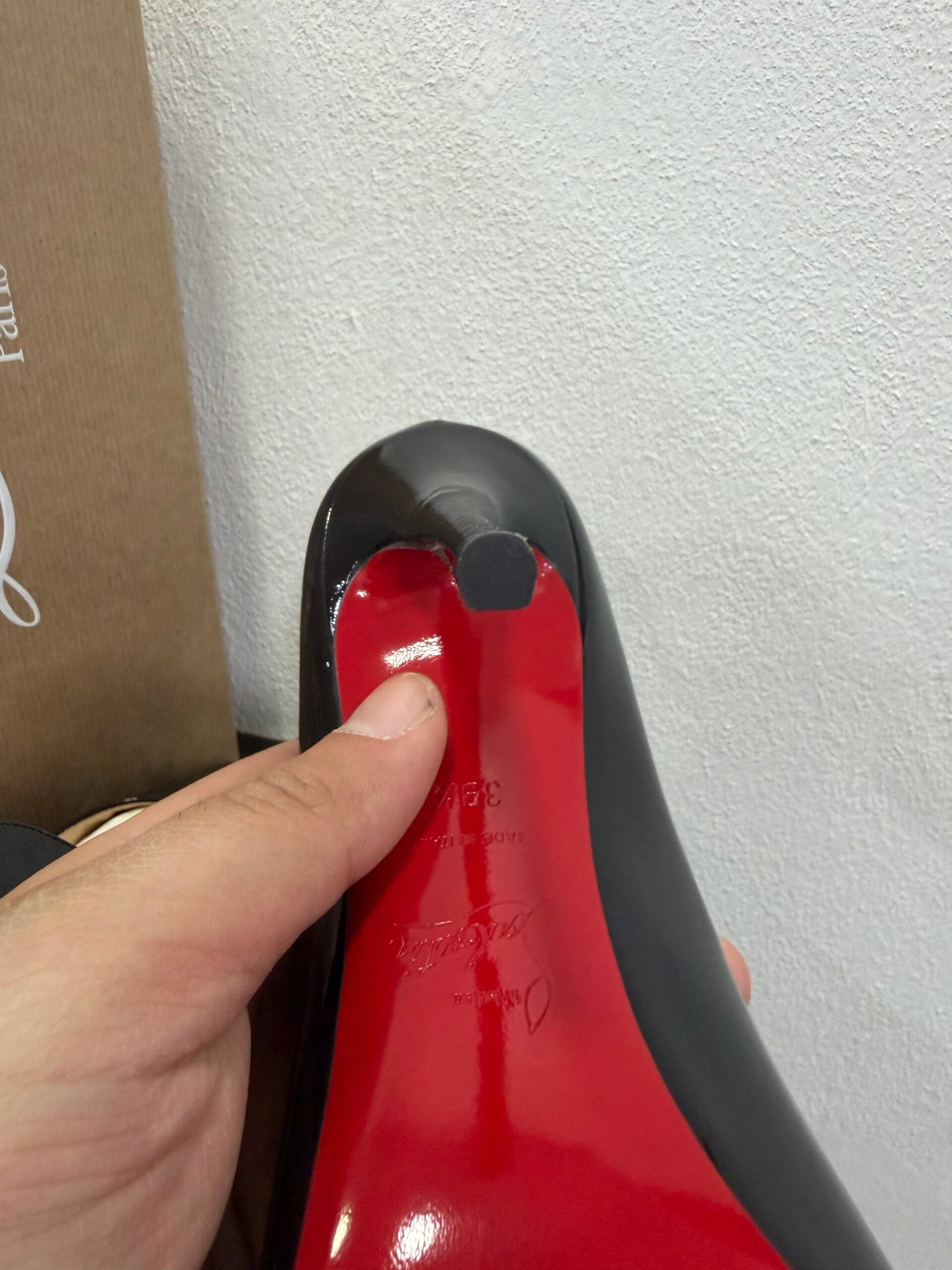 Christian Louboutin Décolleté Hot Chick 39 1/2