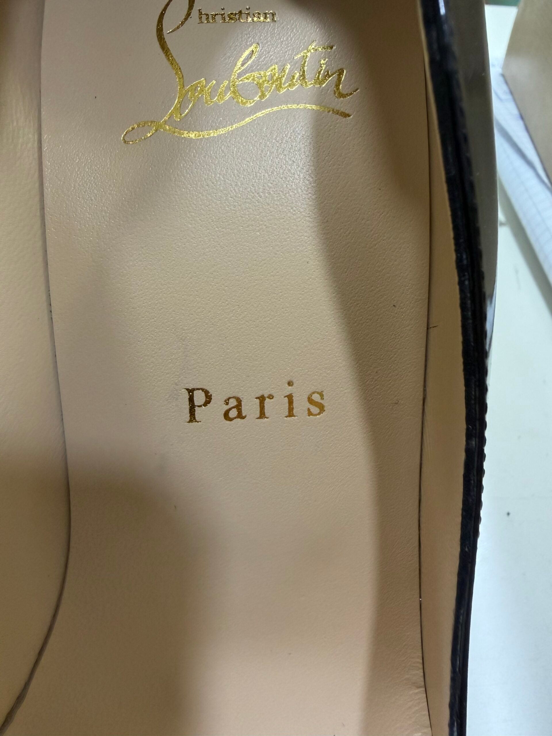 Christian Louboutin Décolleté Hot Chick 39 1/2