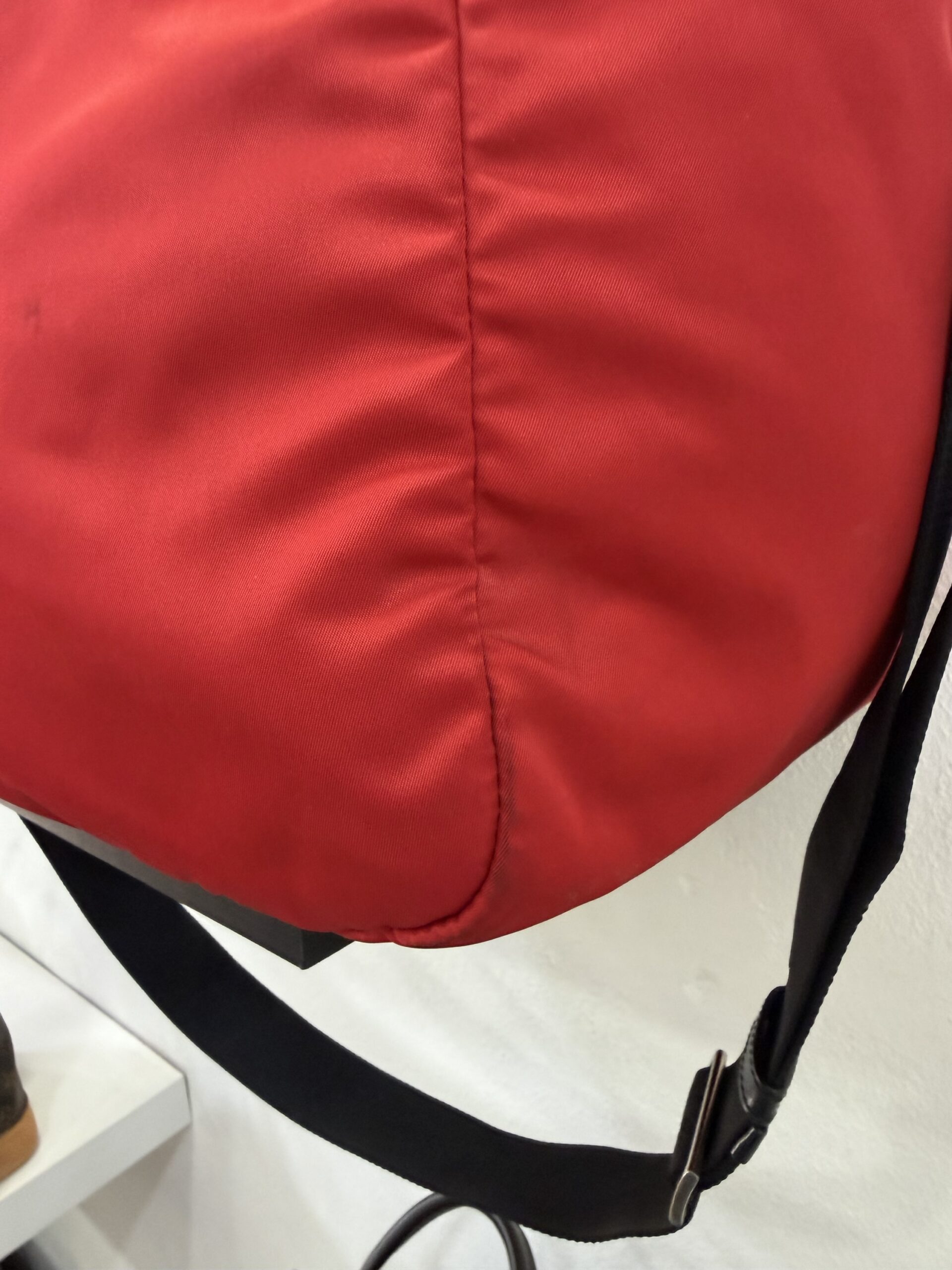 Prada Nylon Borsone con tracolla