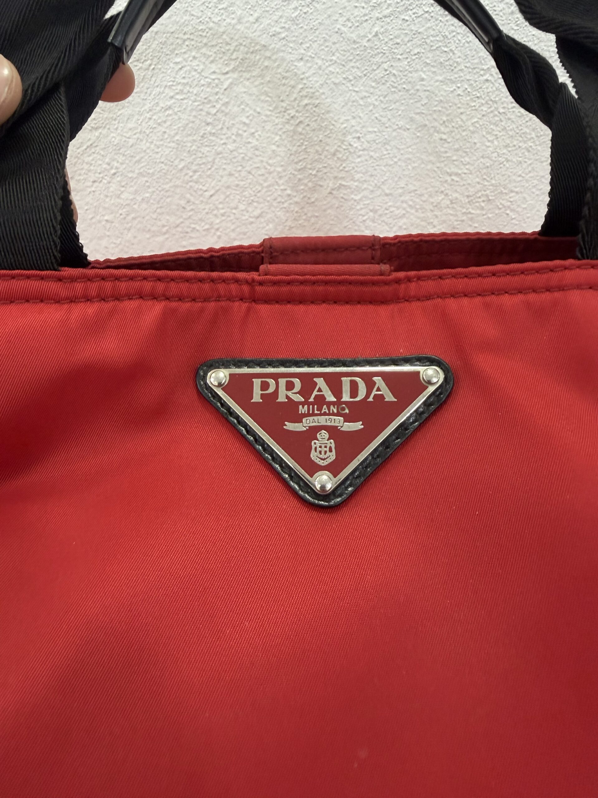 Prada Nylon Borsone con tracolla